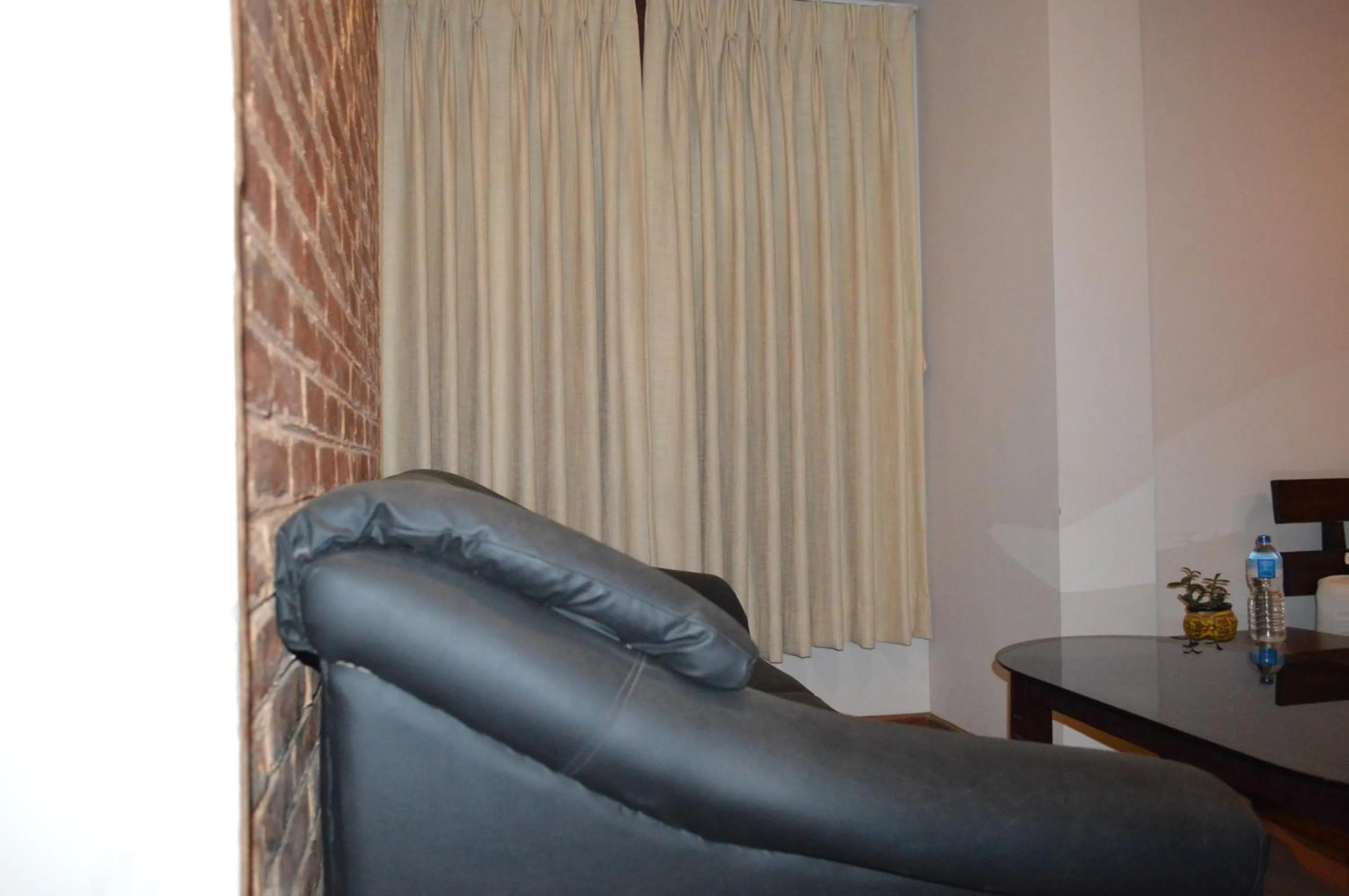 Seating area in k2Homes