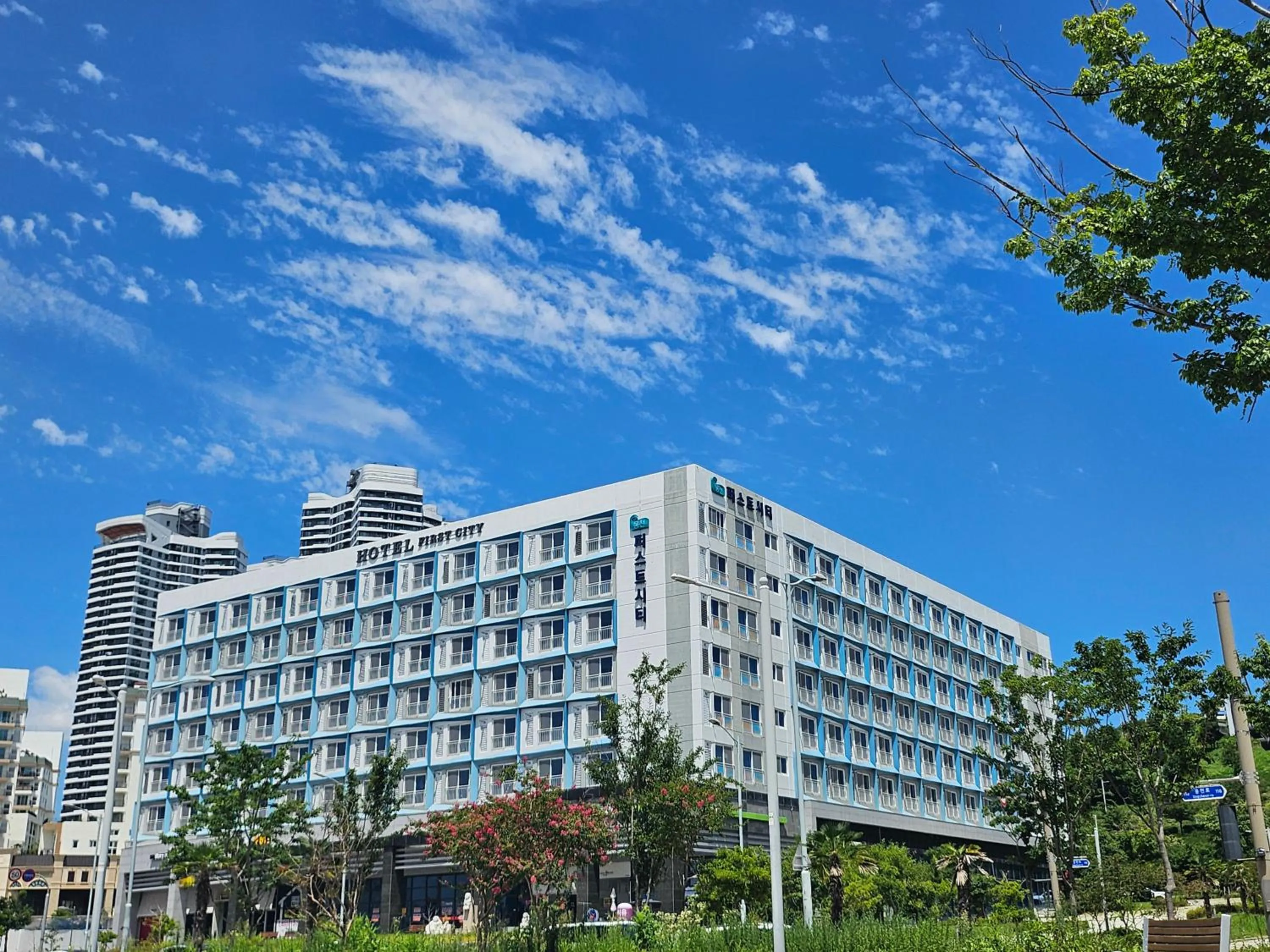 Property building in Firstcity Hotel YEOSU