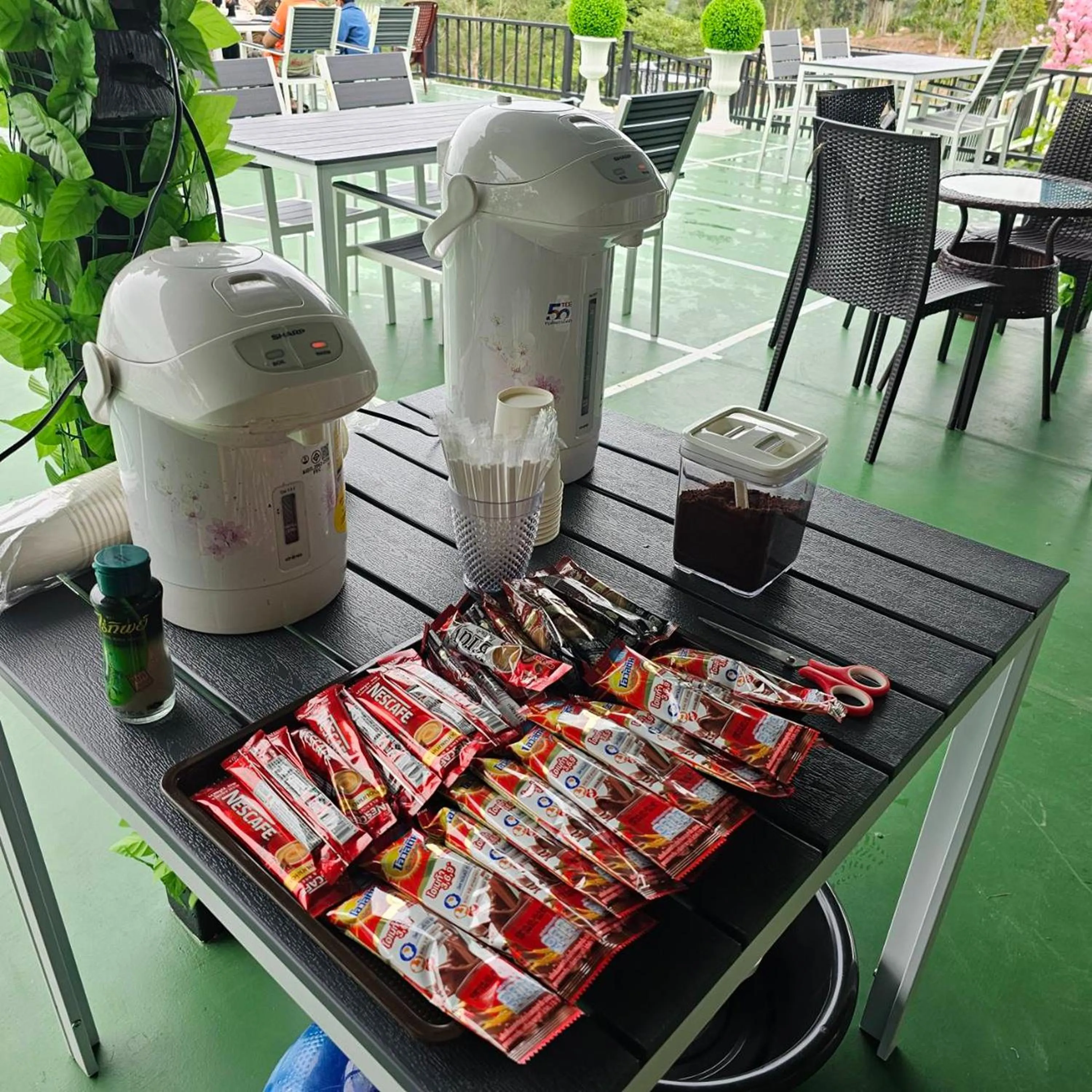 Restaurant/places to eat in Ice Hill