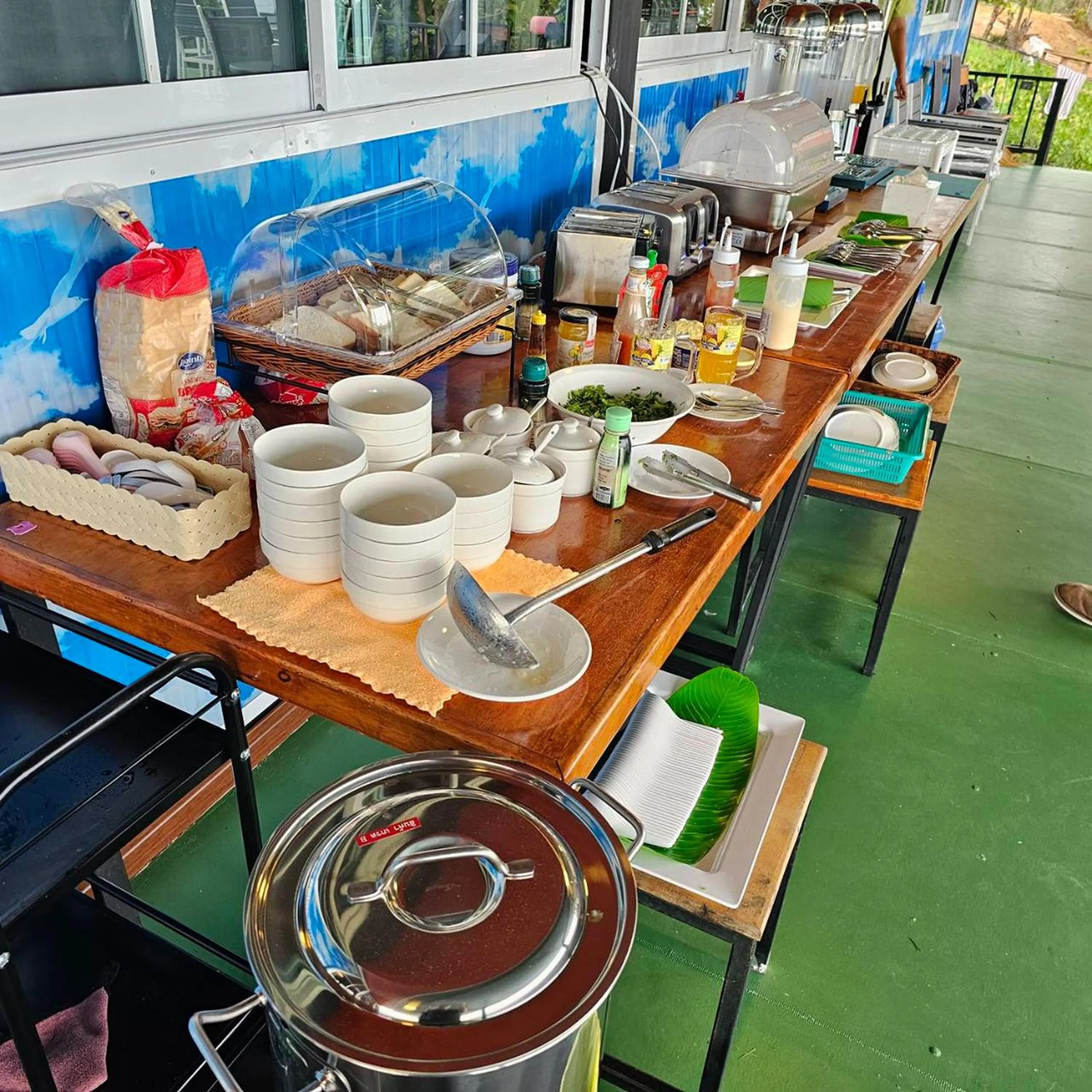 Restaurant/places to eat in Ice Hill