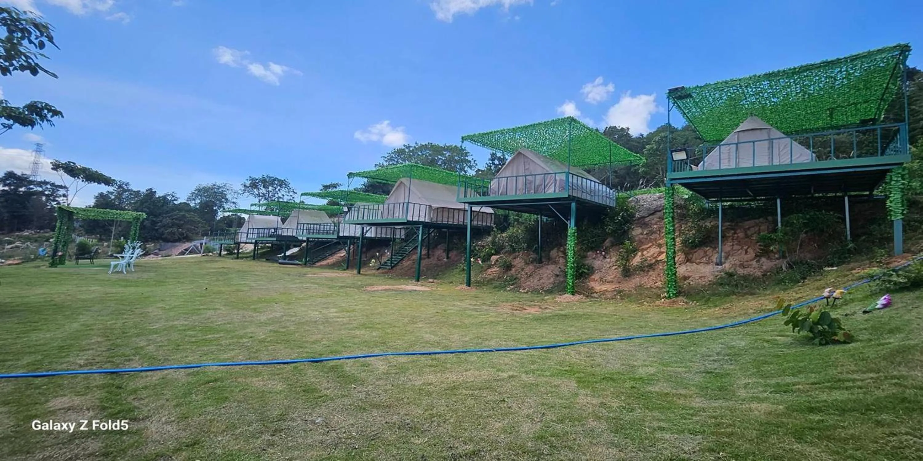 Garden view in Ice Hill