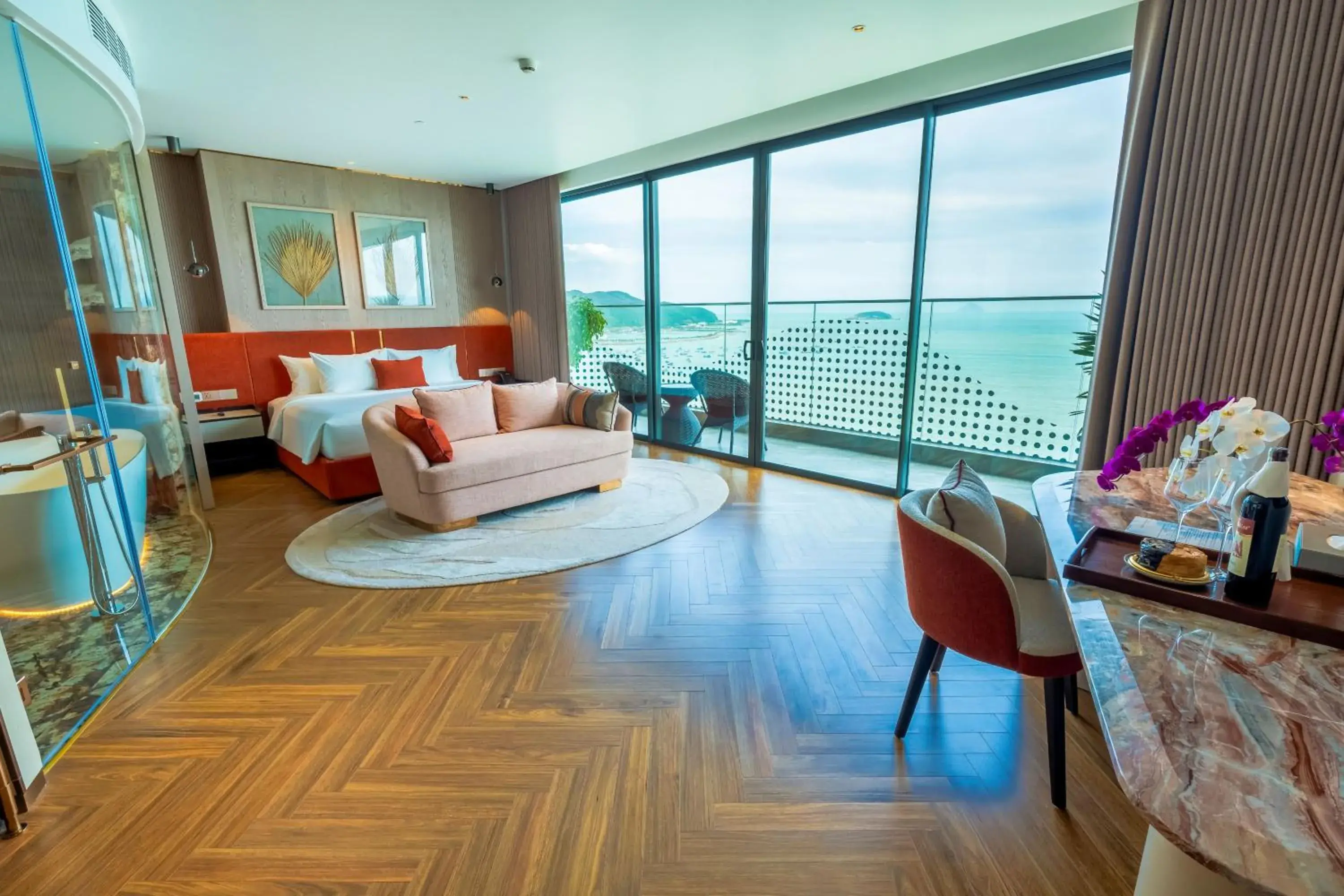 Executive Suite with Ocean View - single occupancy in The Morning Glow Boutique Hotel Nha Trang Executive Suite with Ocean View - single occupancy in The Morning Glow Boutique Hotel Nha Trang