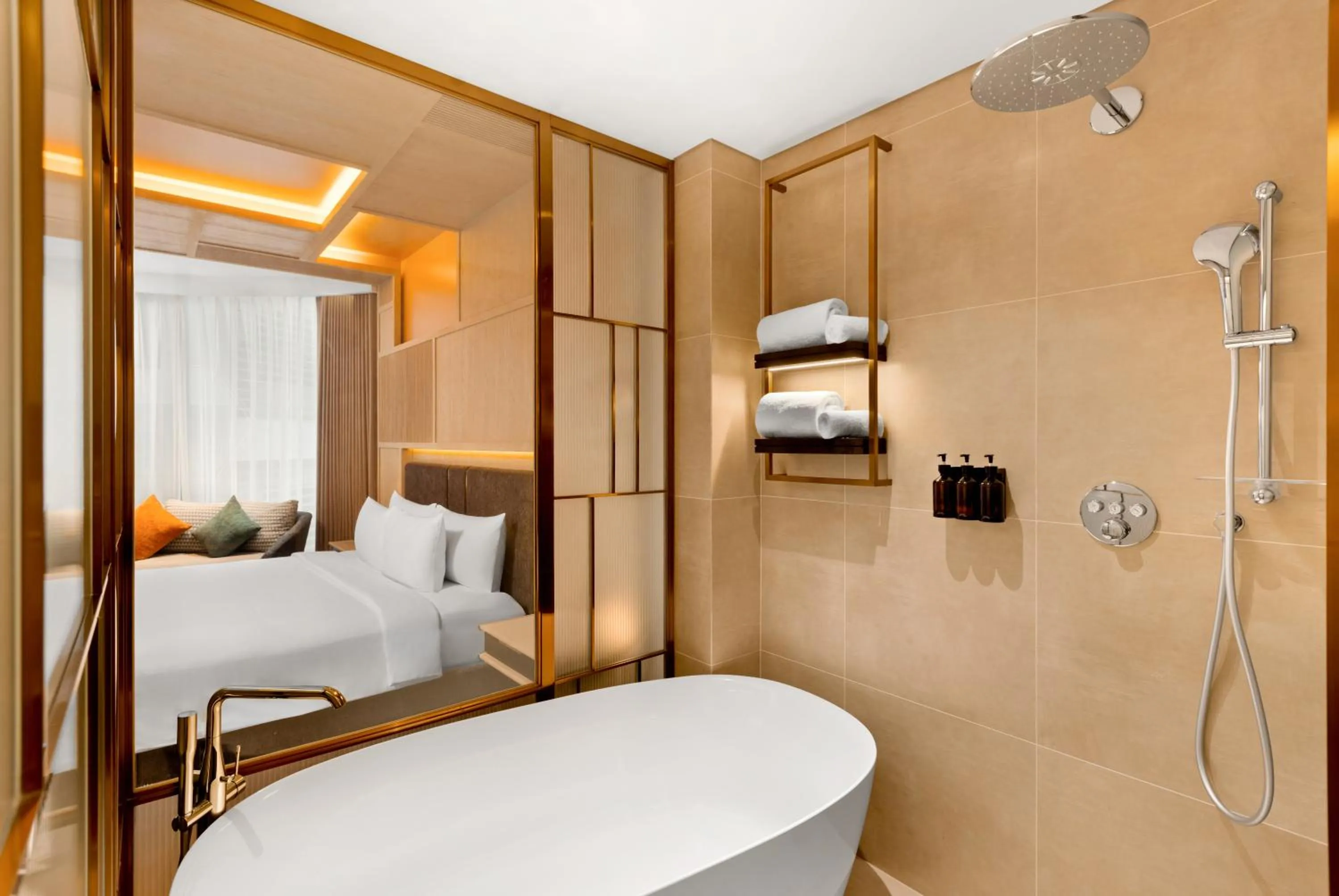 Shower in The Morning Glow - Handwritten Collection