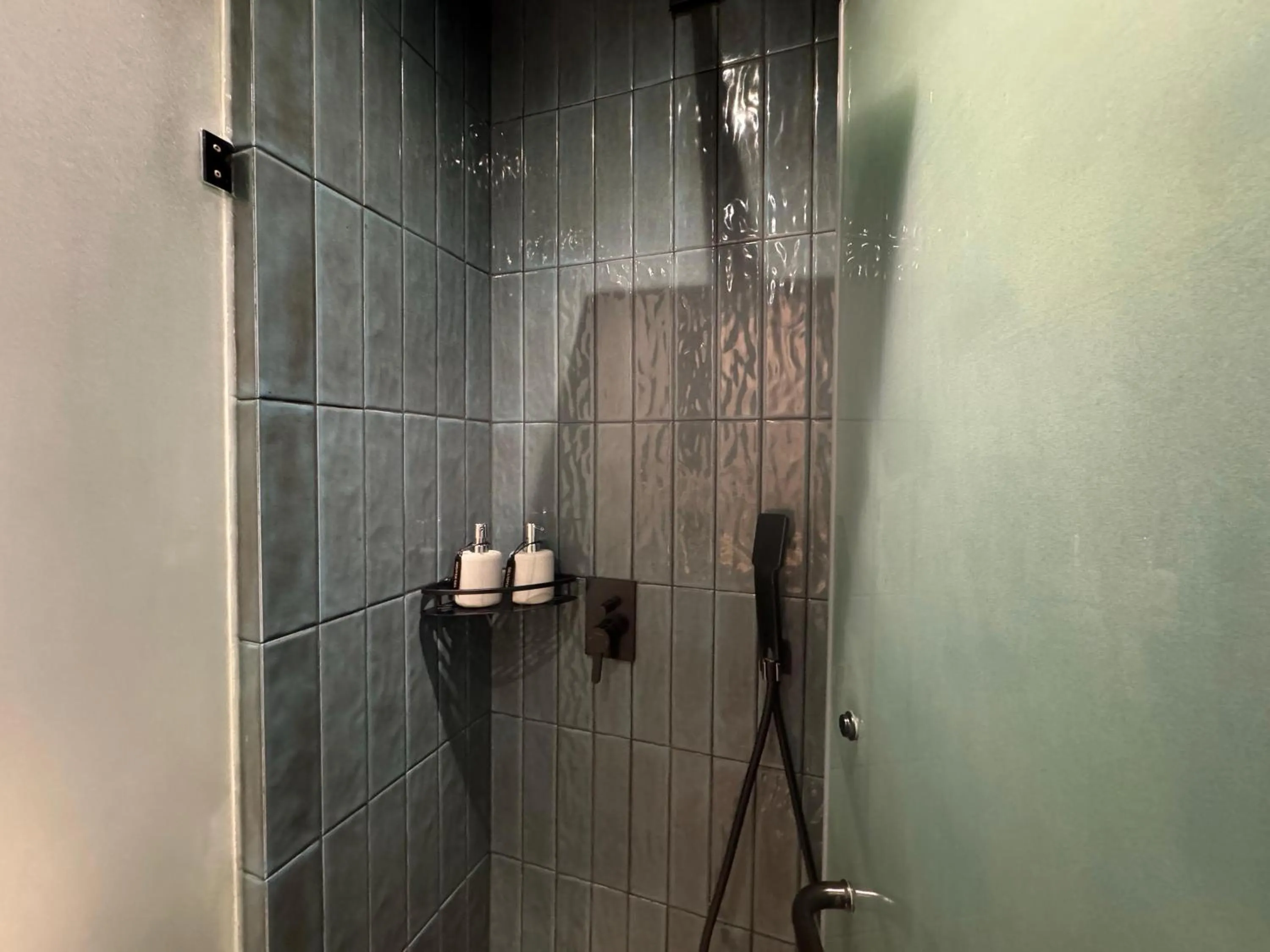 Shower in Aviator Bali