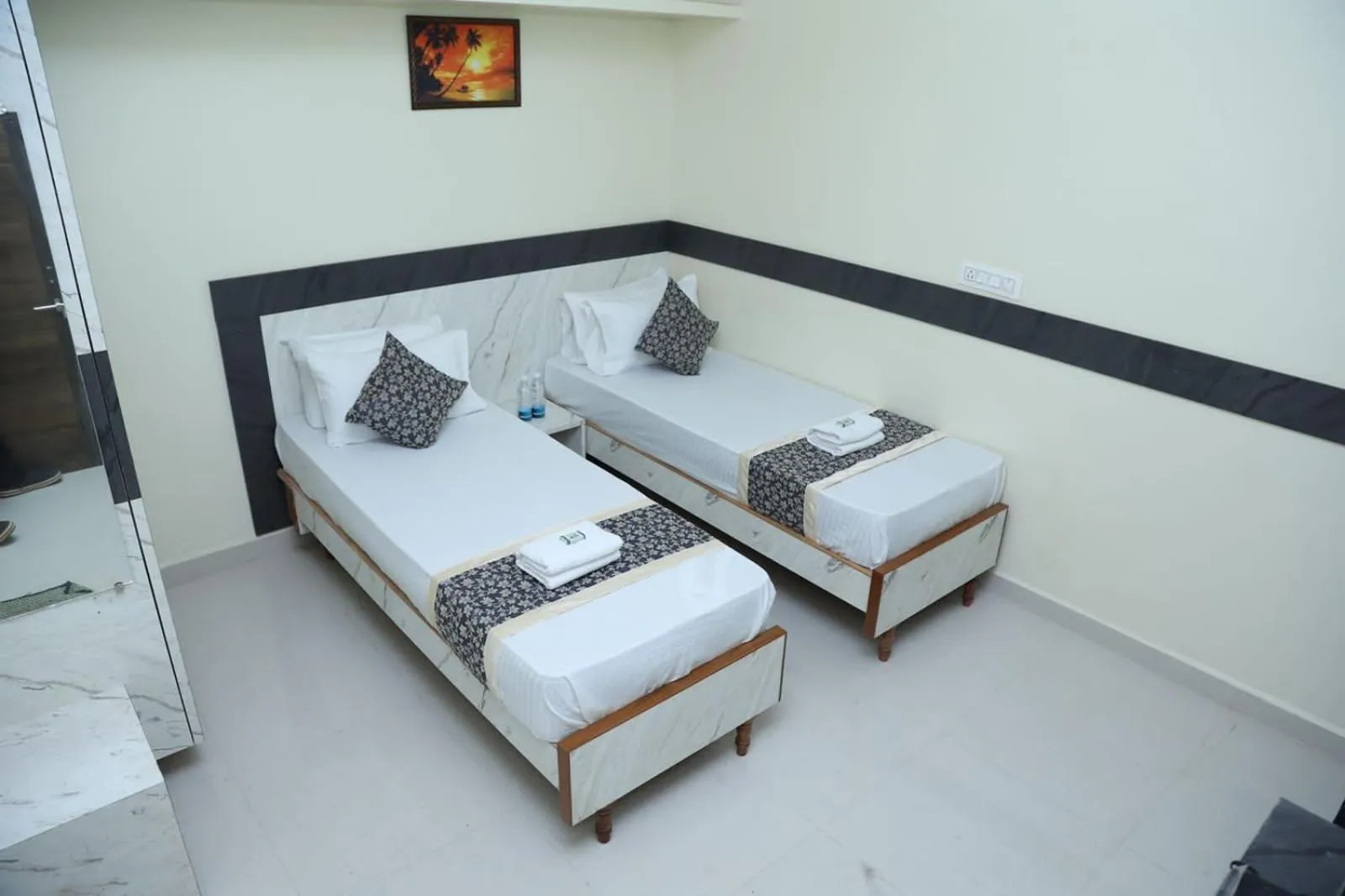 Bed in M R Residency Belagavi