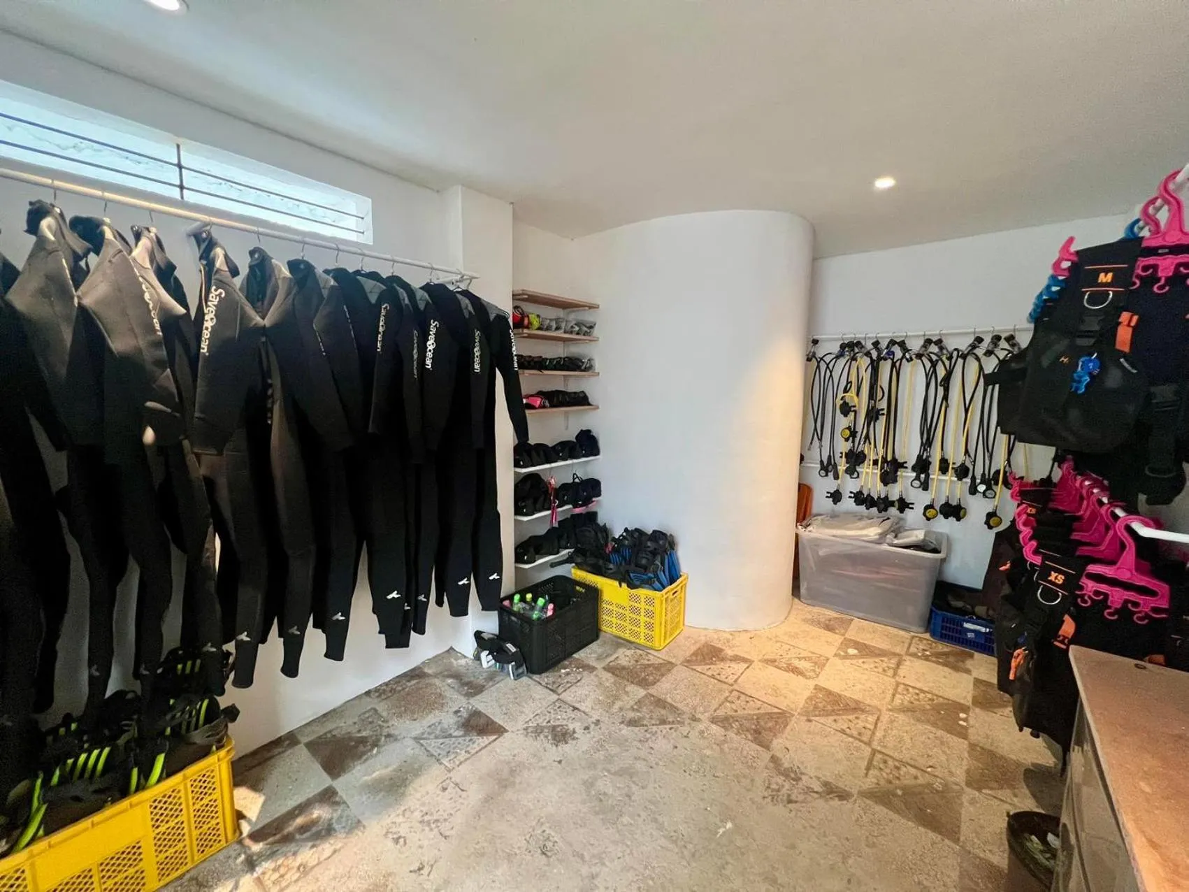 Diving in E-Fun Dive Resort