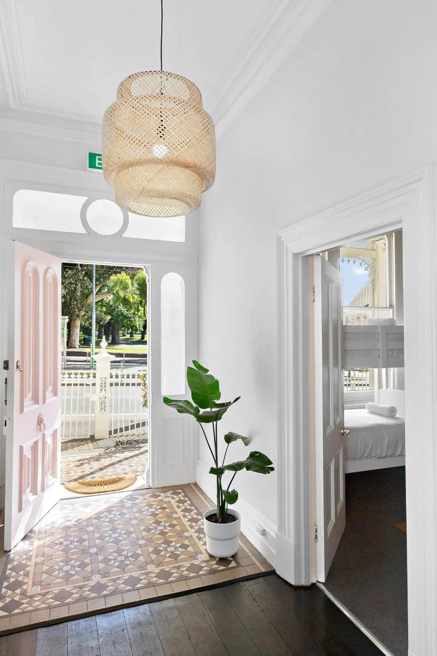 Bed in Fitzroy Private Rooms - 132 Nicholson Homestay