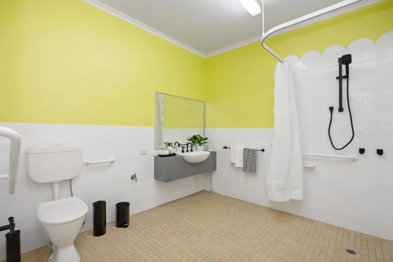 Fitzroy Private Rooms - 132 Nicholson Homestay