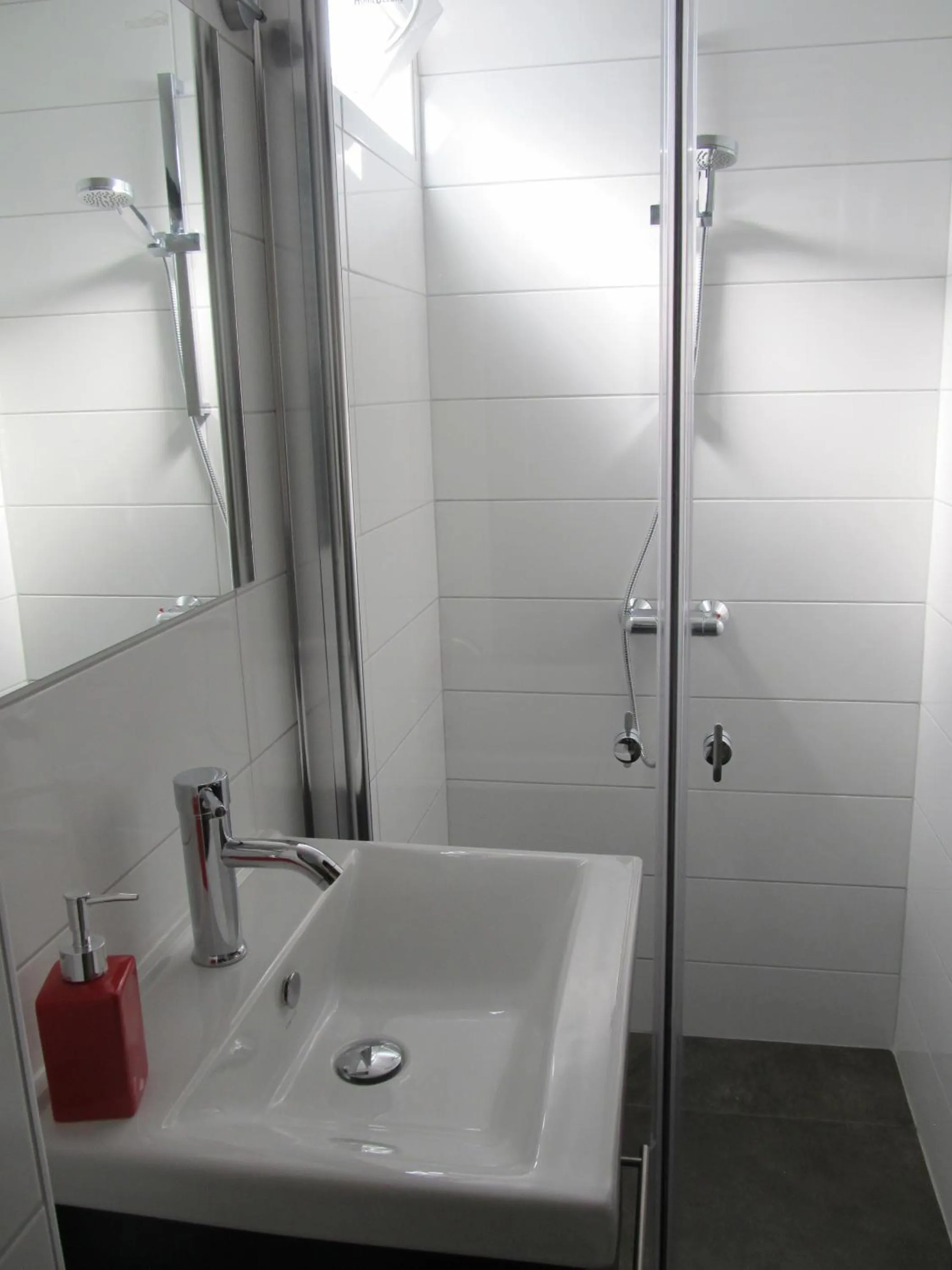 Bathroom in B&B Het Bakhuis