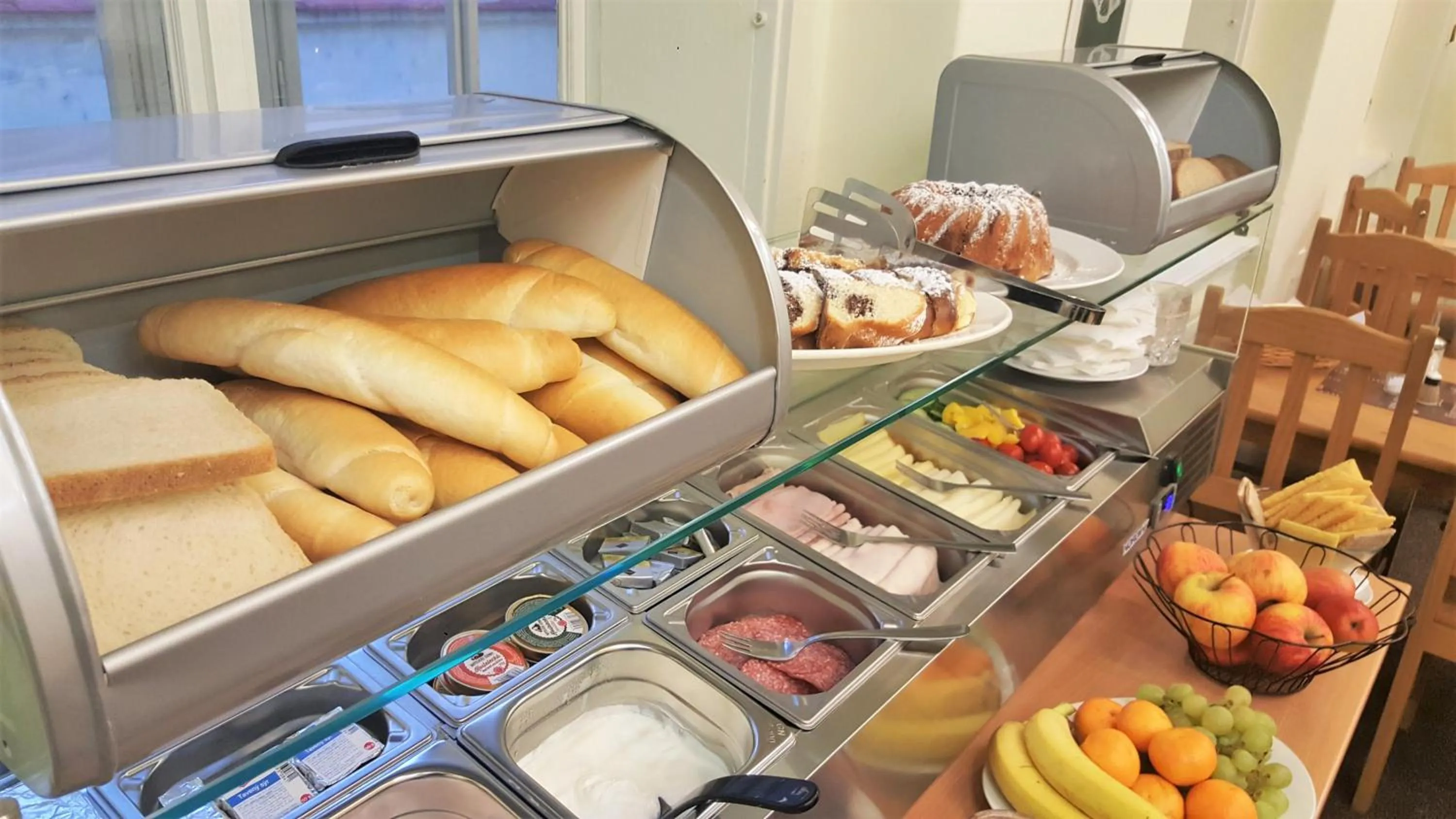 Food and drinks in Hotel U dvou zlatých klíčů