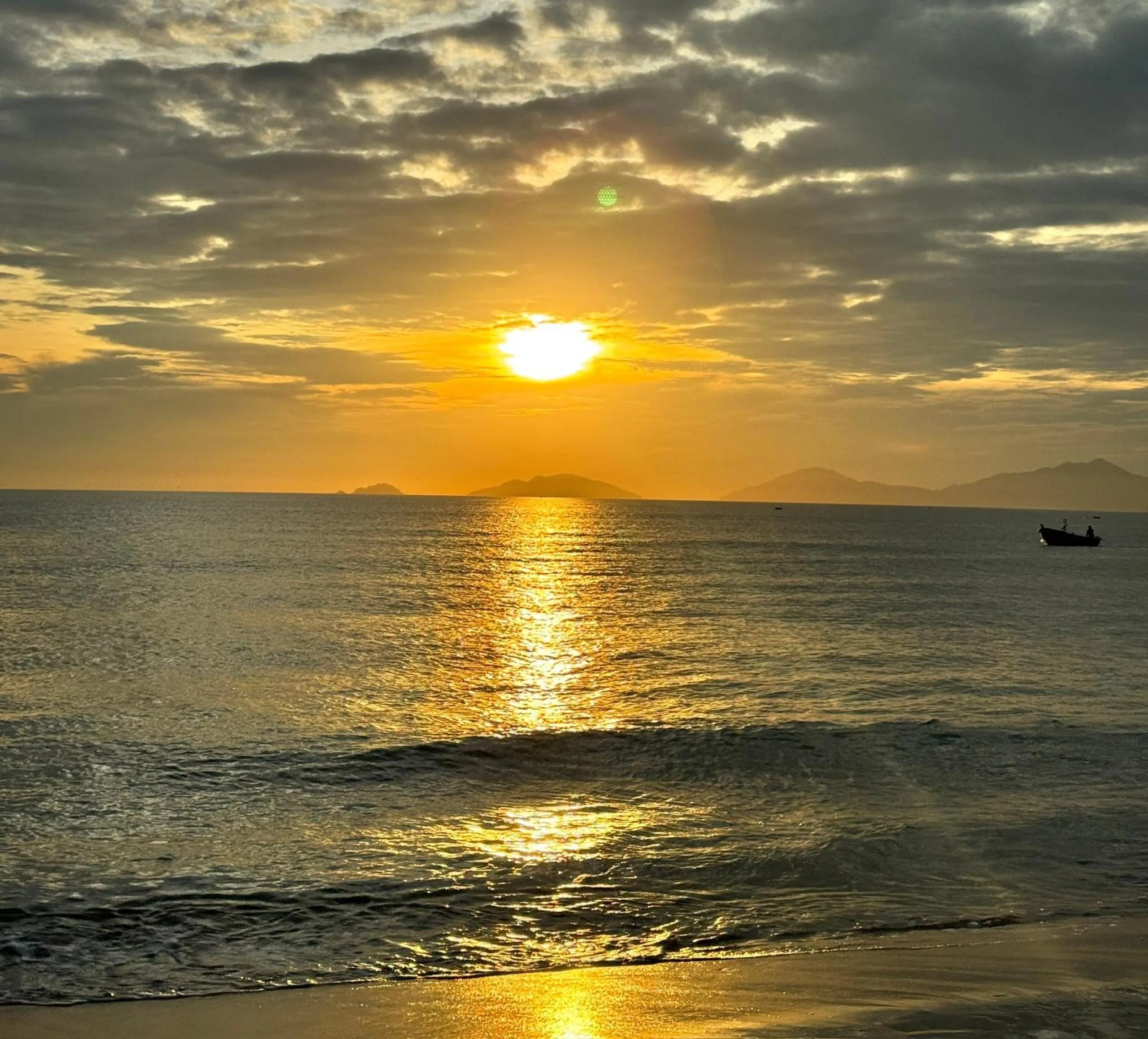 Neighbourhood in Hestia HaMy Beach House