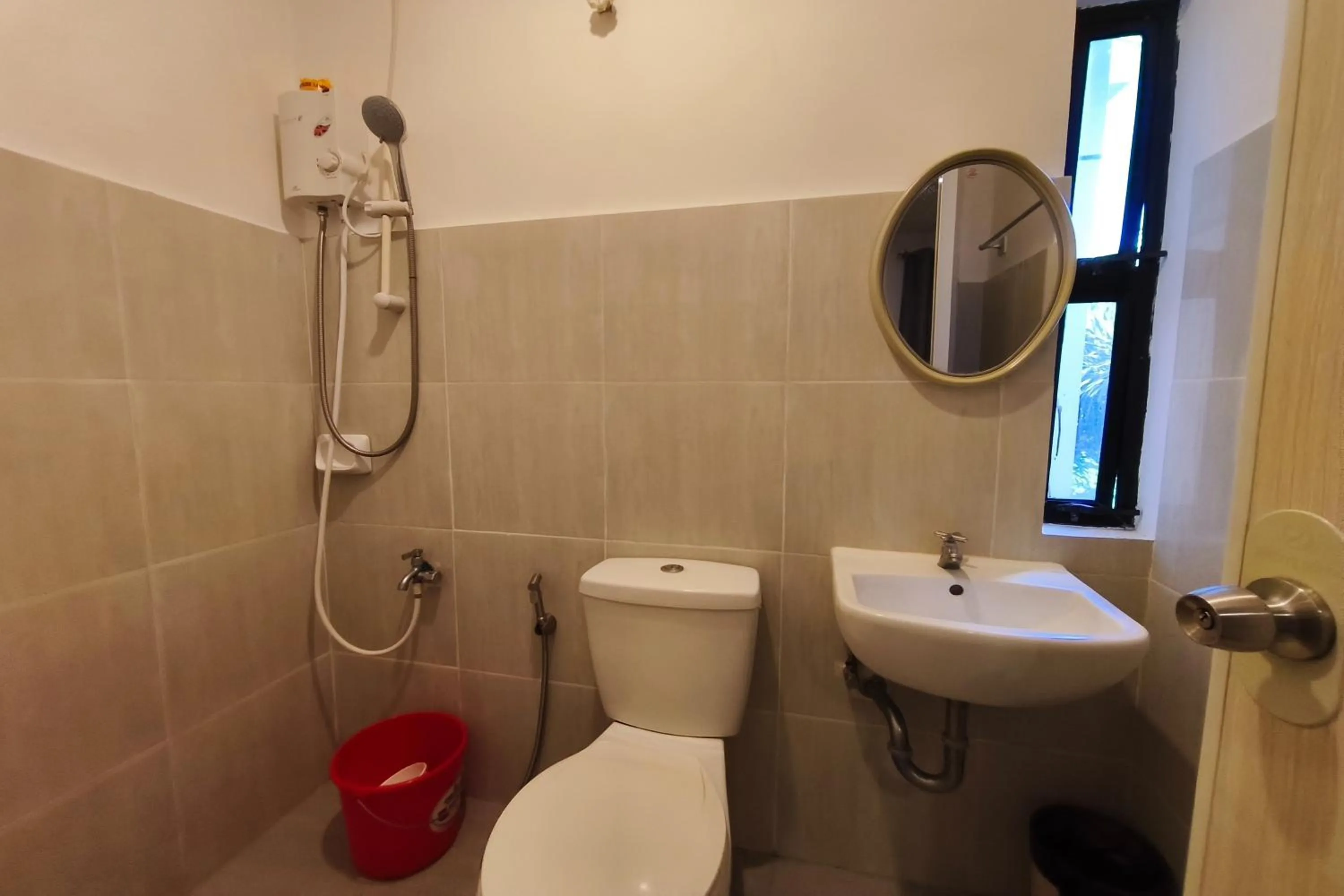 Bathroom in Ecoland 88 Apartelle and Suite near SM Davao