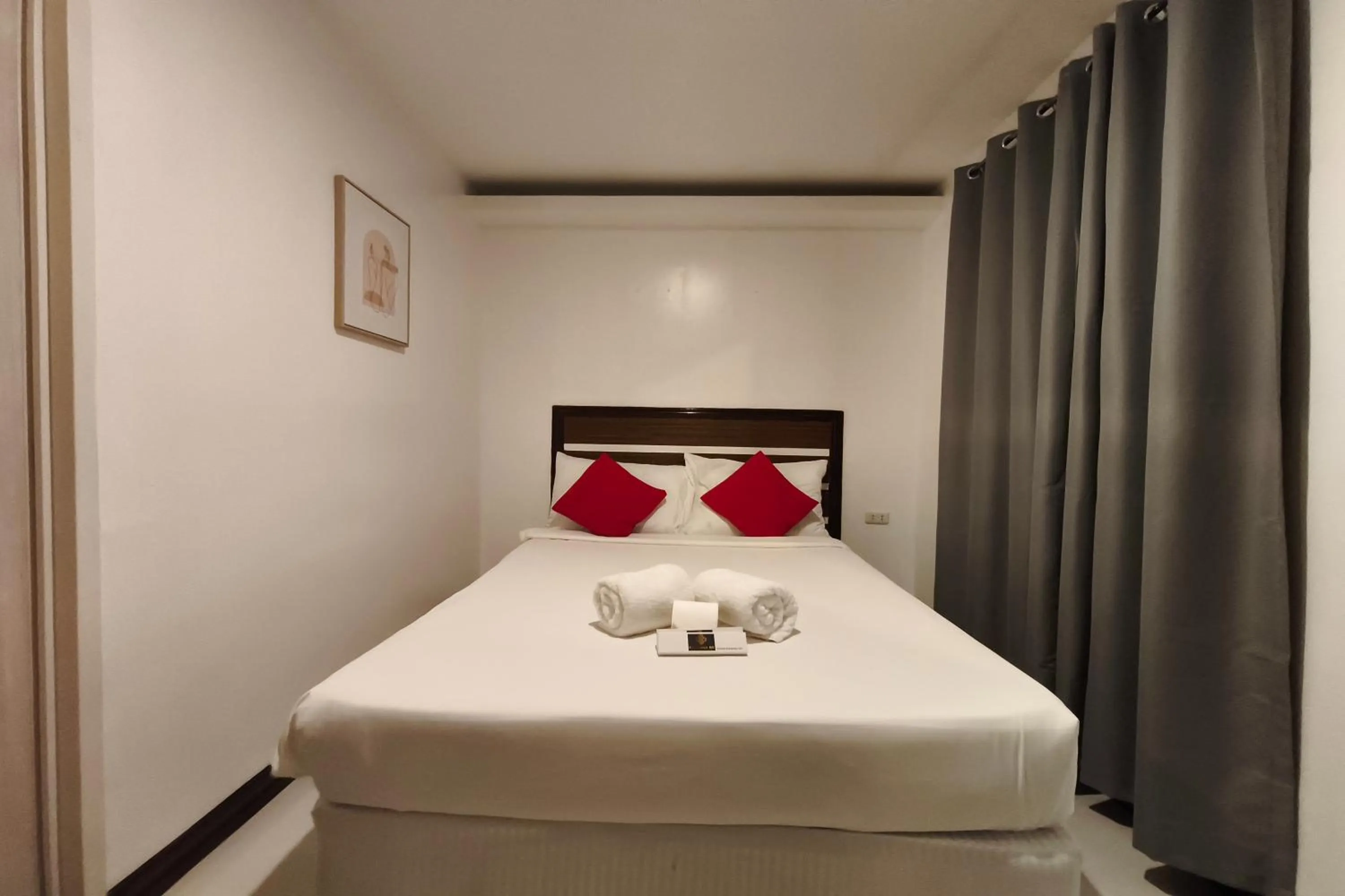 Bedroom, Bed in Ecoland 88 Apartelle and Suite near SM Davao