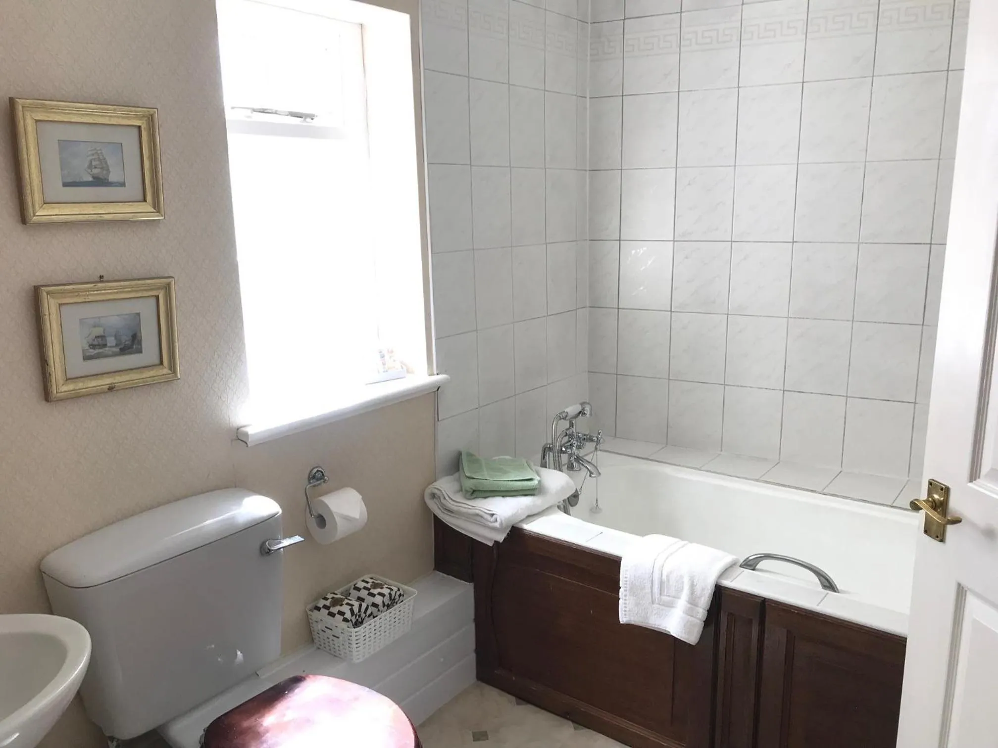 Bathroom in Chapel House