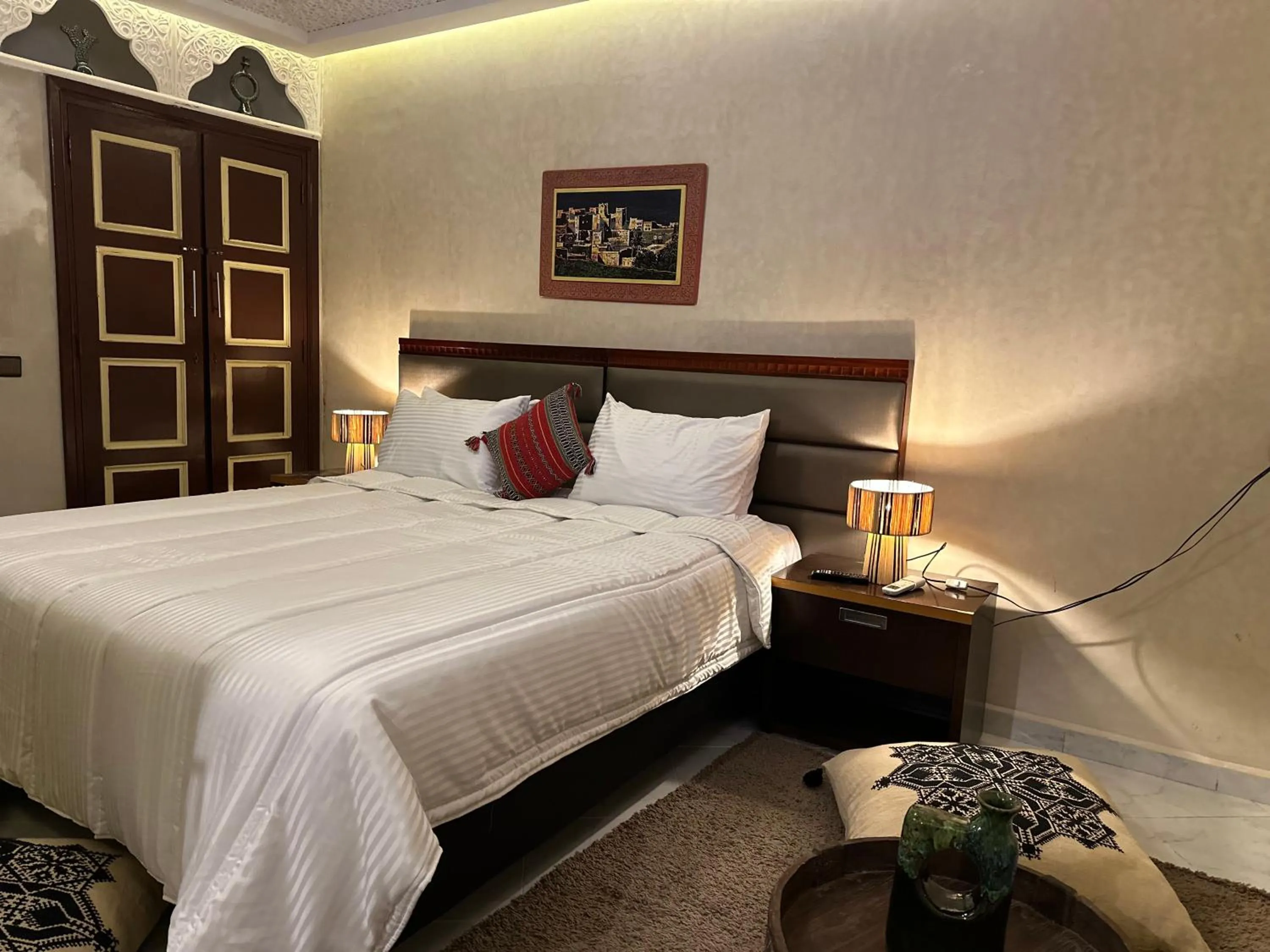 Bed in Riad Tislite & SPA