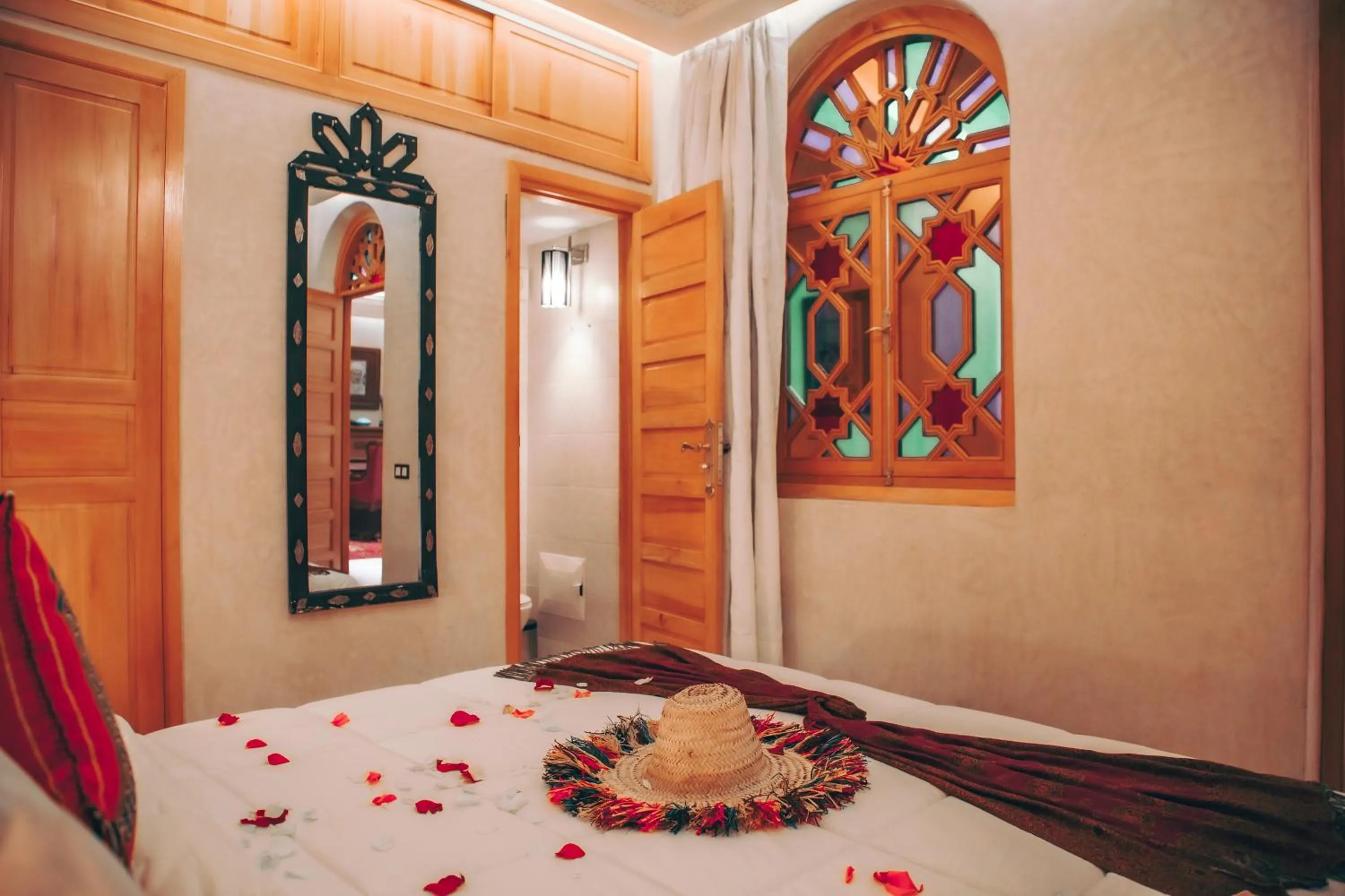 Bed in Riad Tislite & SPA