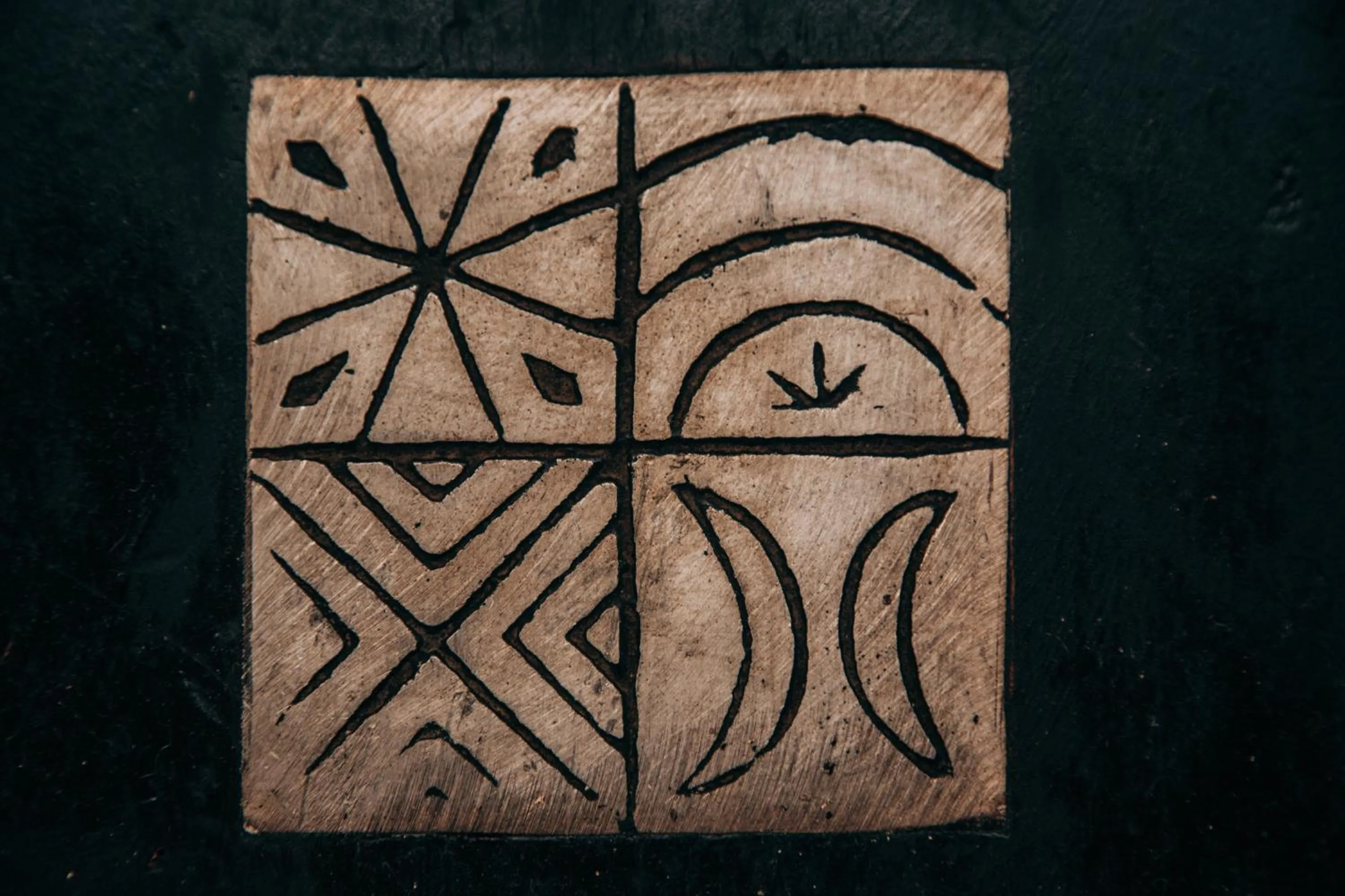 Decorative detail in Riad Tislite & SPA