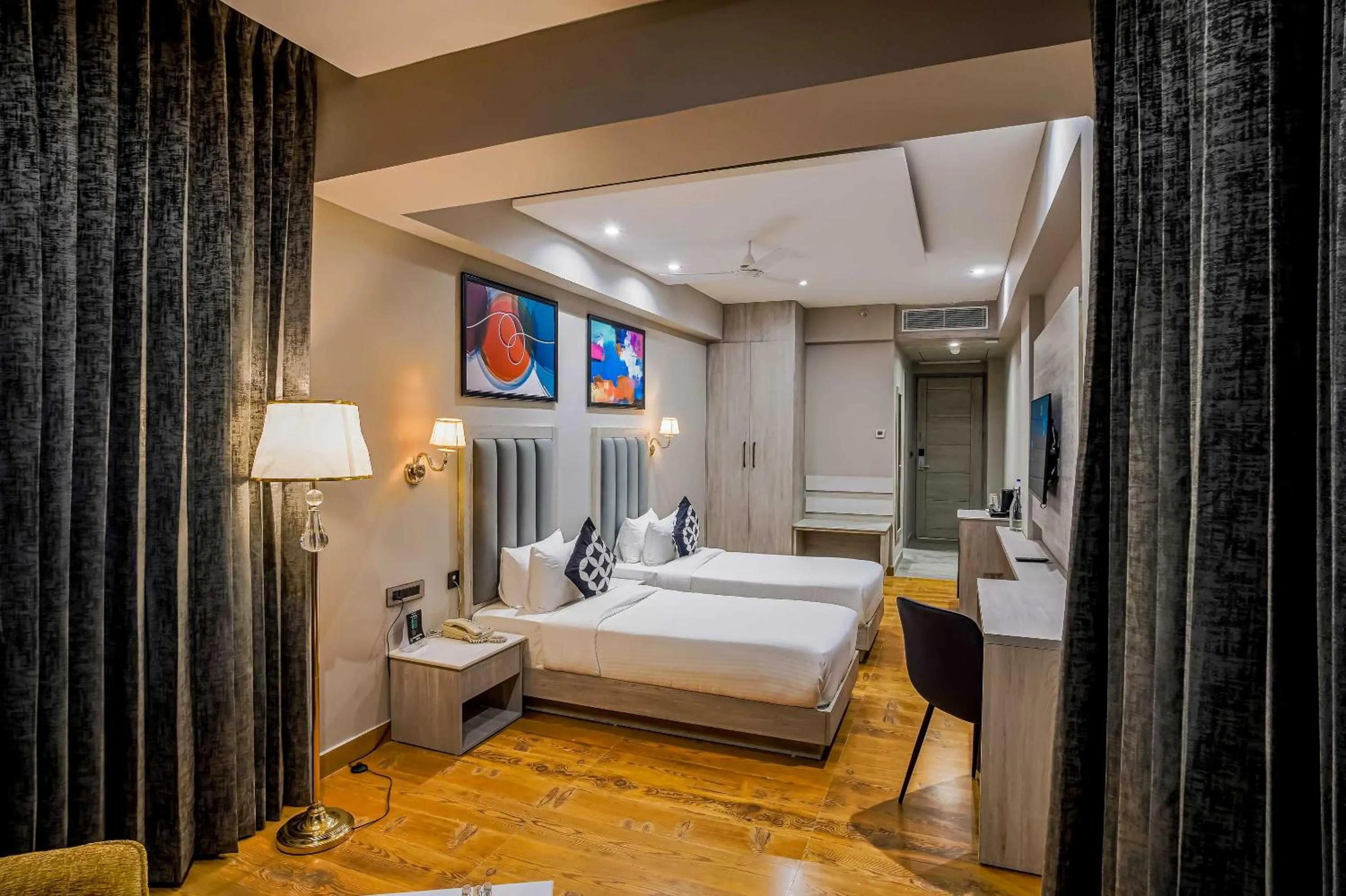 Bedroom, Bed in Clubhouse Hotel by CheckIn Chandigarh Mohali