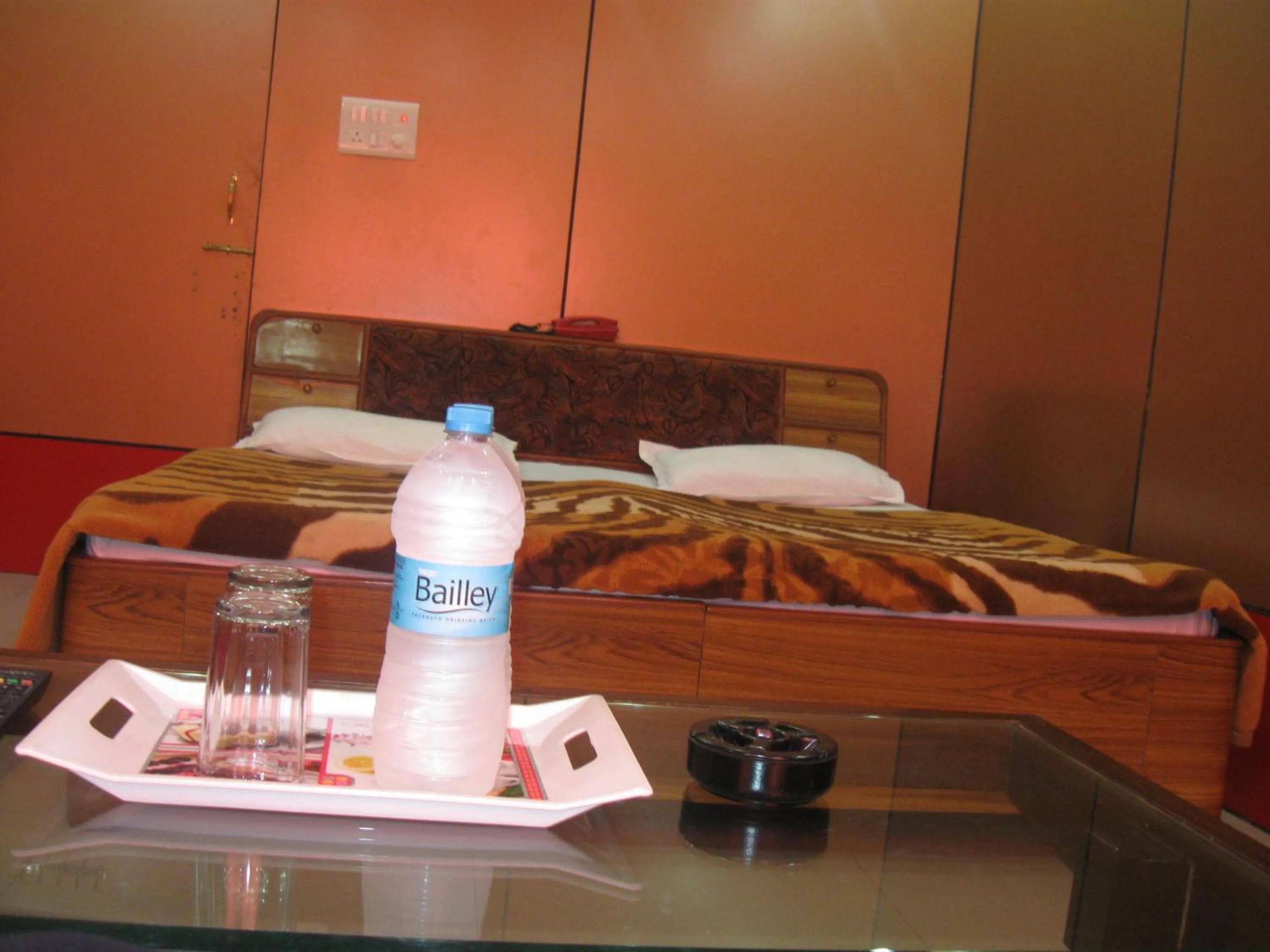 Bed in Hotel Shiv Ganga