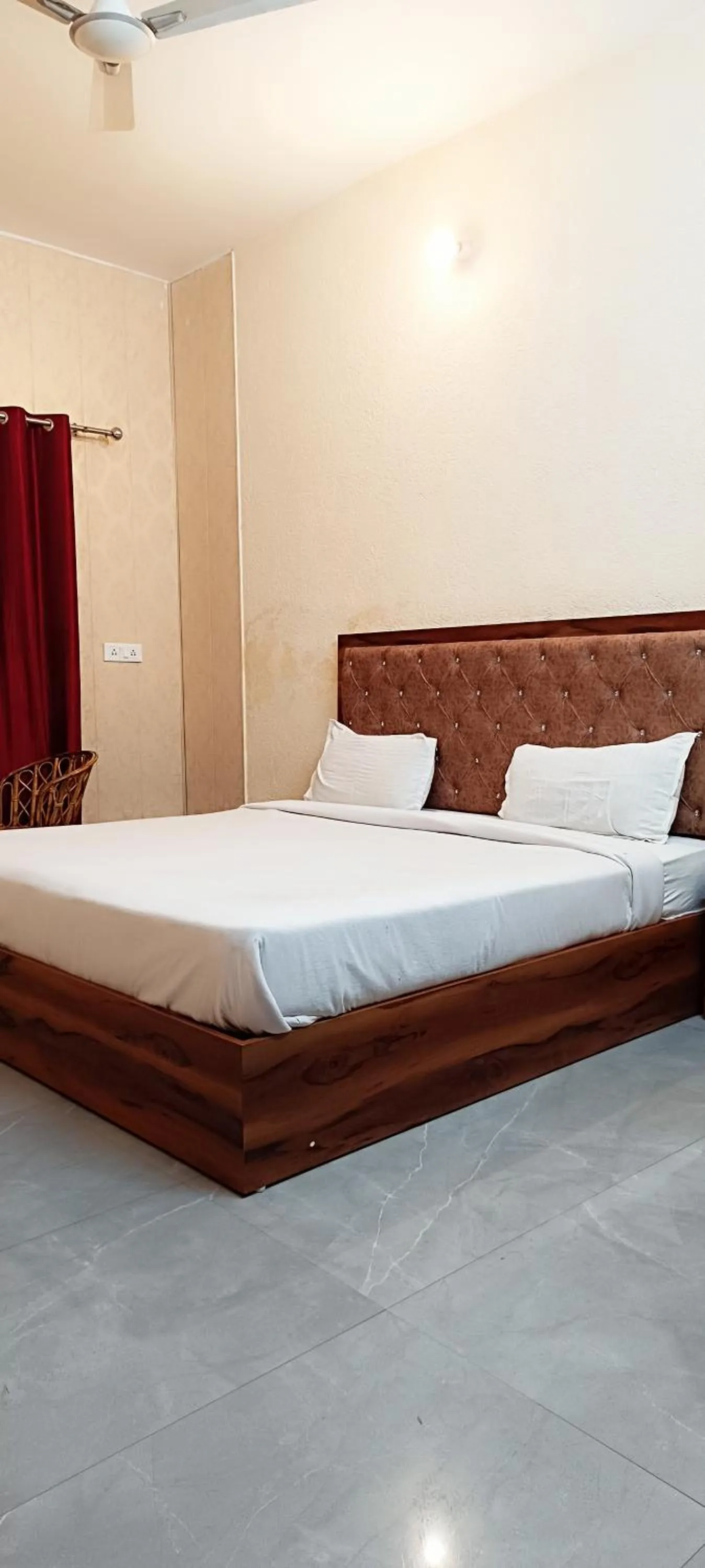 Photo of the whole room, Bed in Hotel Shiv Ganga