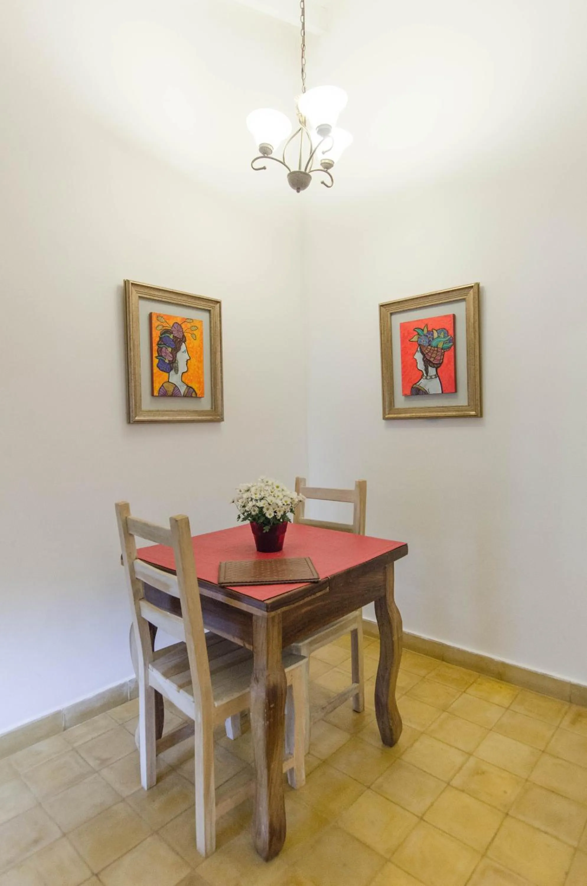 Dining area in La Casona Hotel Boutique