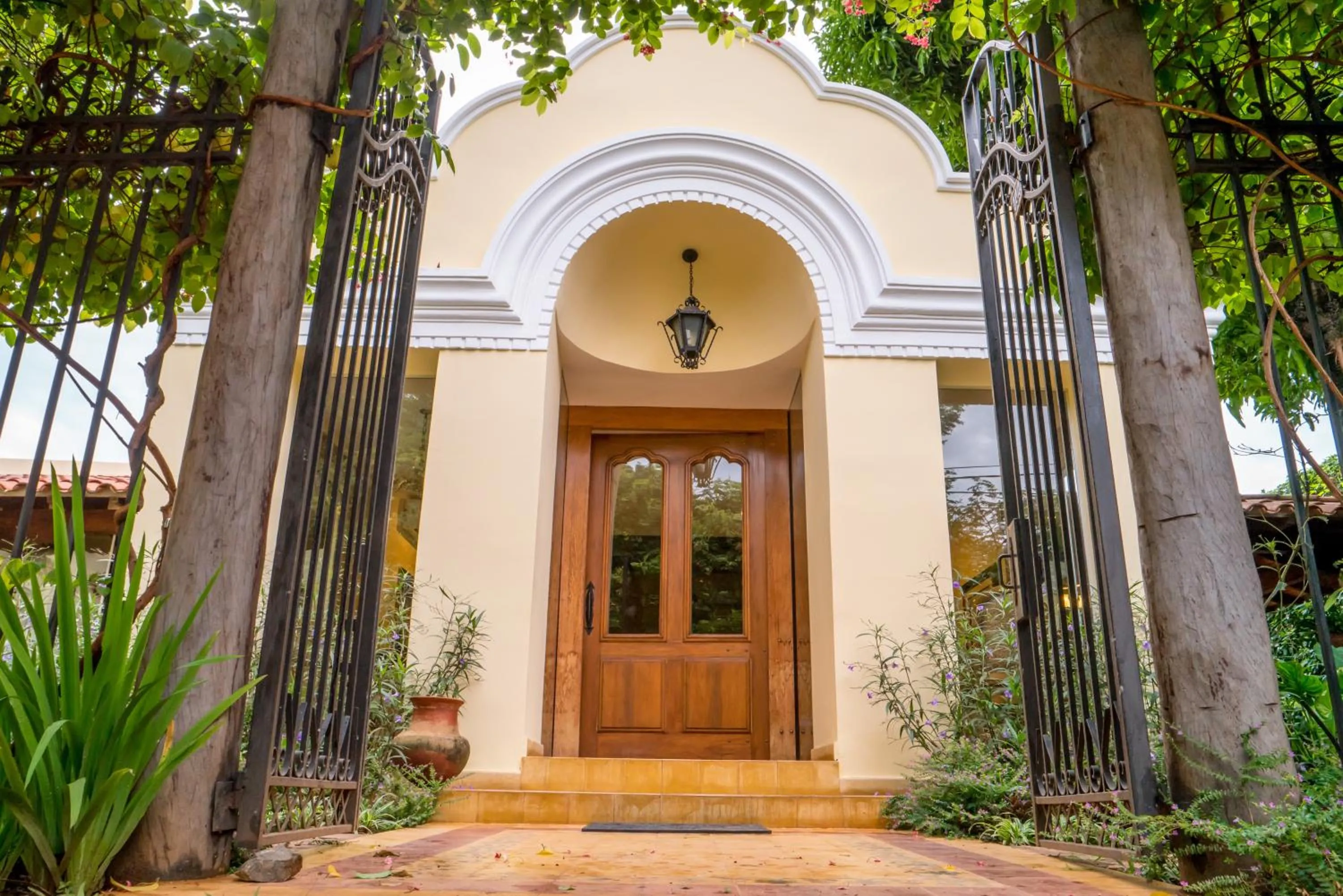 Lobby or reception in La Casona Hotel Boutique