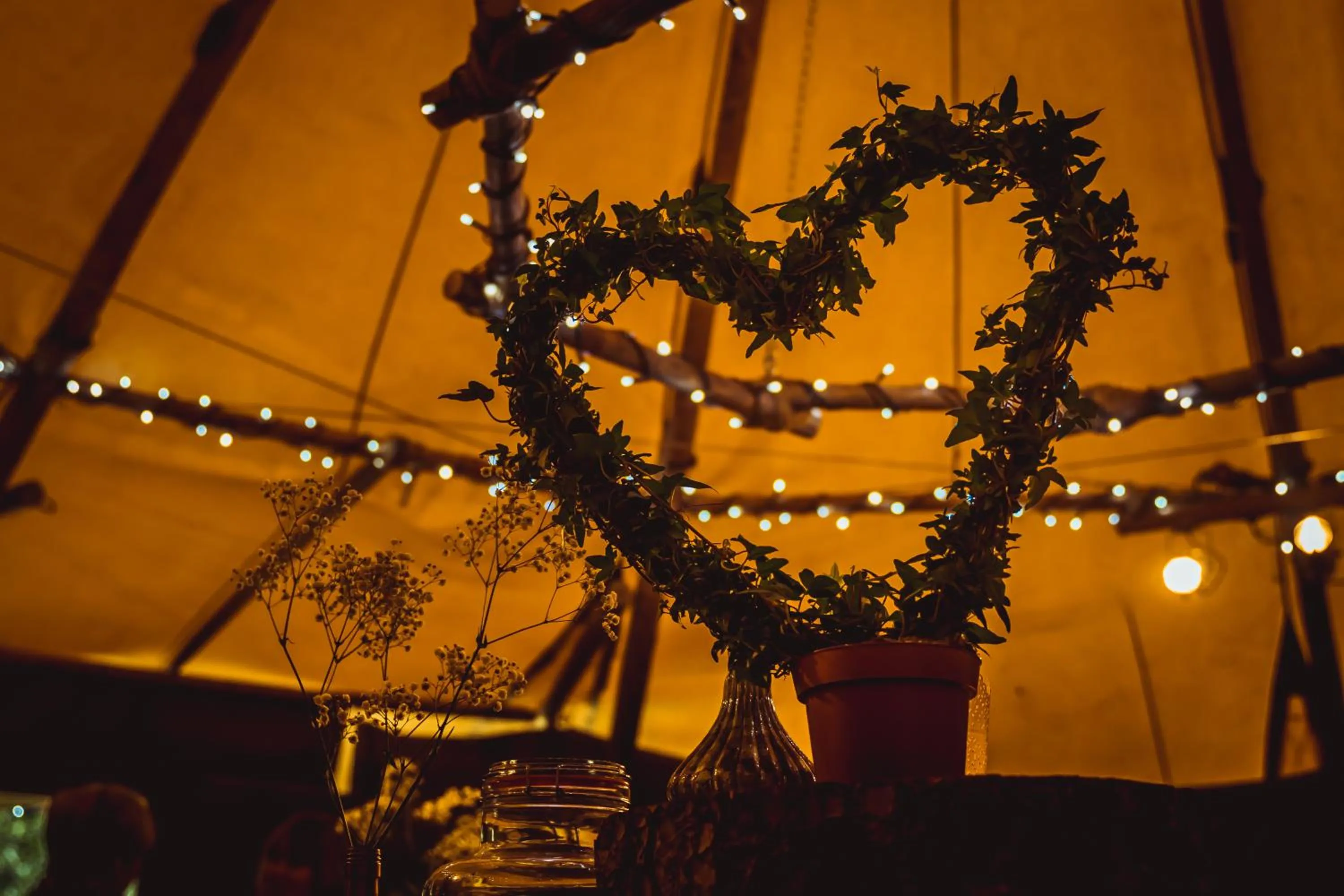 Lounge or bar in Stanhill Court Hotel, a member of Radisson Individuals