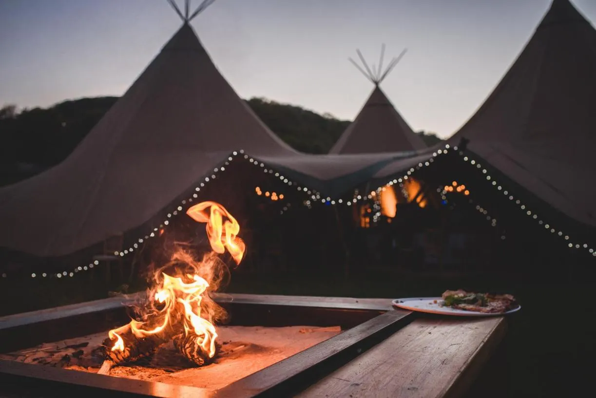 wedding in Stanhill Court Hotel, a member of Radisson Individuals