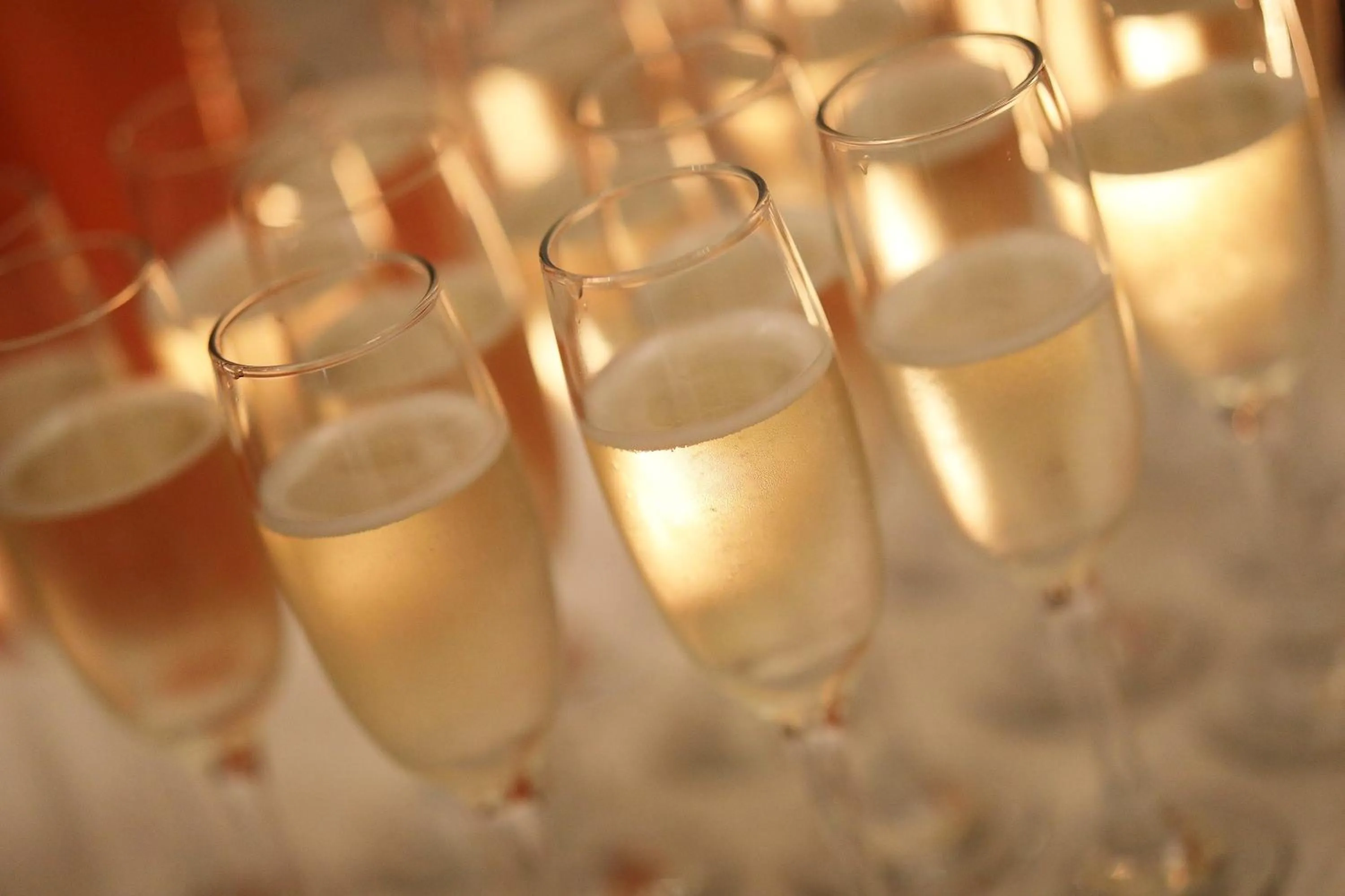 Lounge or bar in Stanhill Court Hotel, a member of Radisson Individuals