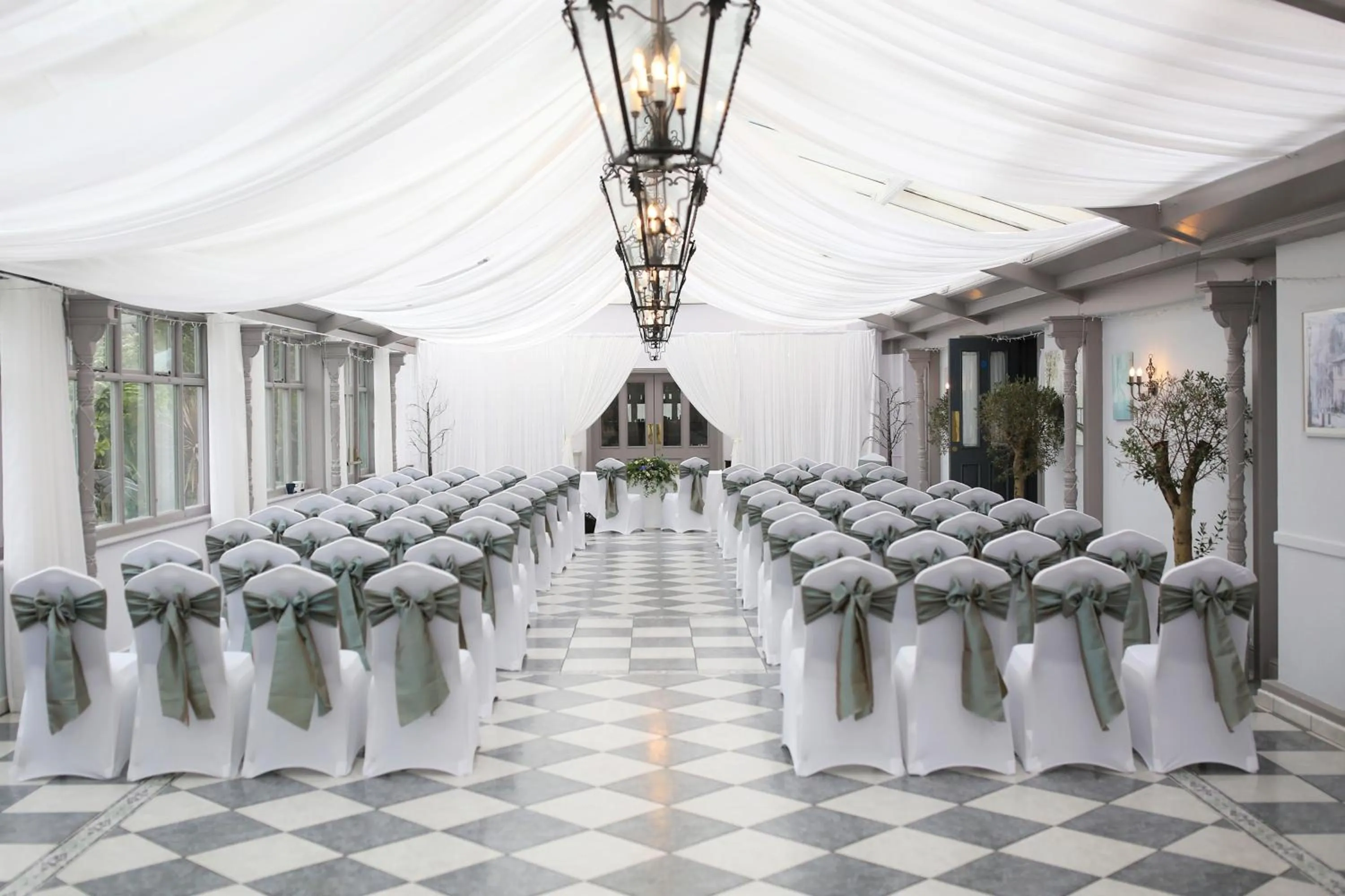 Banquet/Function facilities in Stanhill Court Hotel, a member of Radisson Individuals