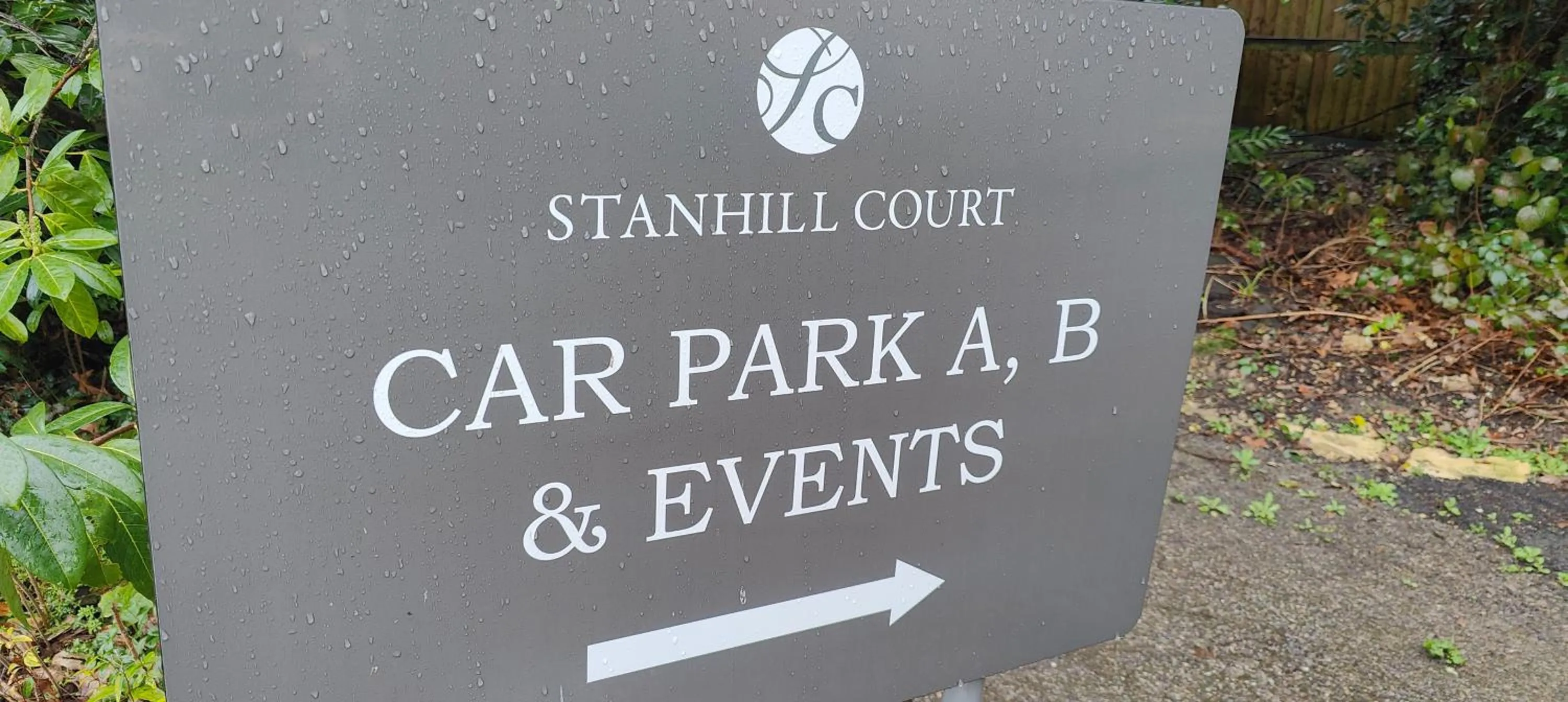 Parking in Stanhill Court Hotel, a member of Radisson Individuals