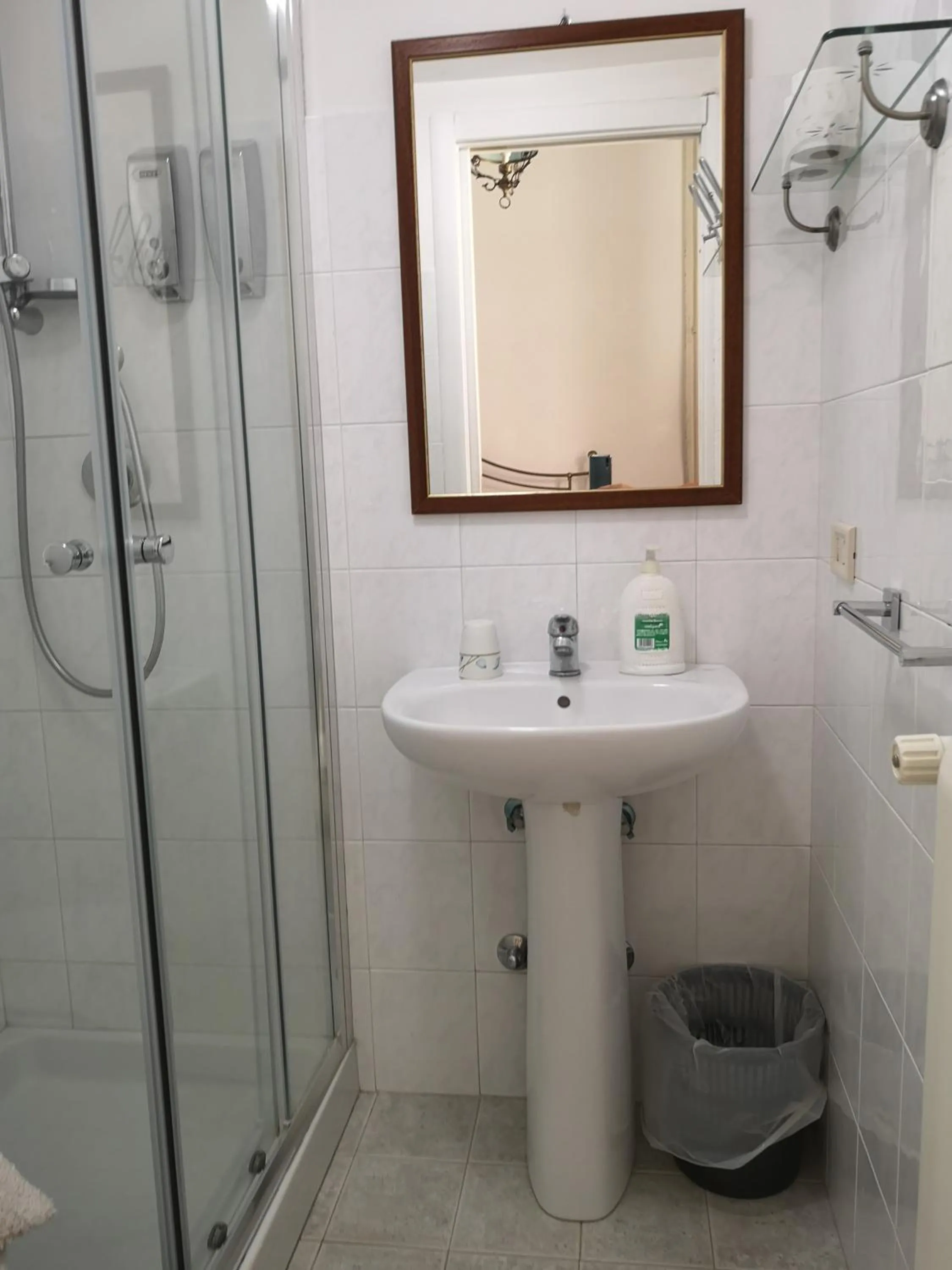 Bathroom in B&B Palazzo Antonelli