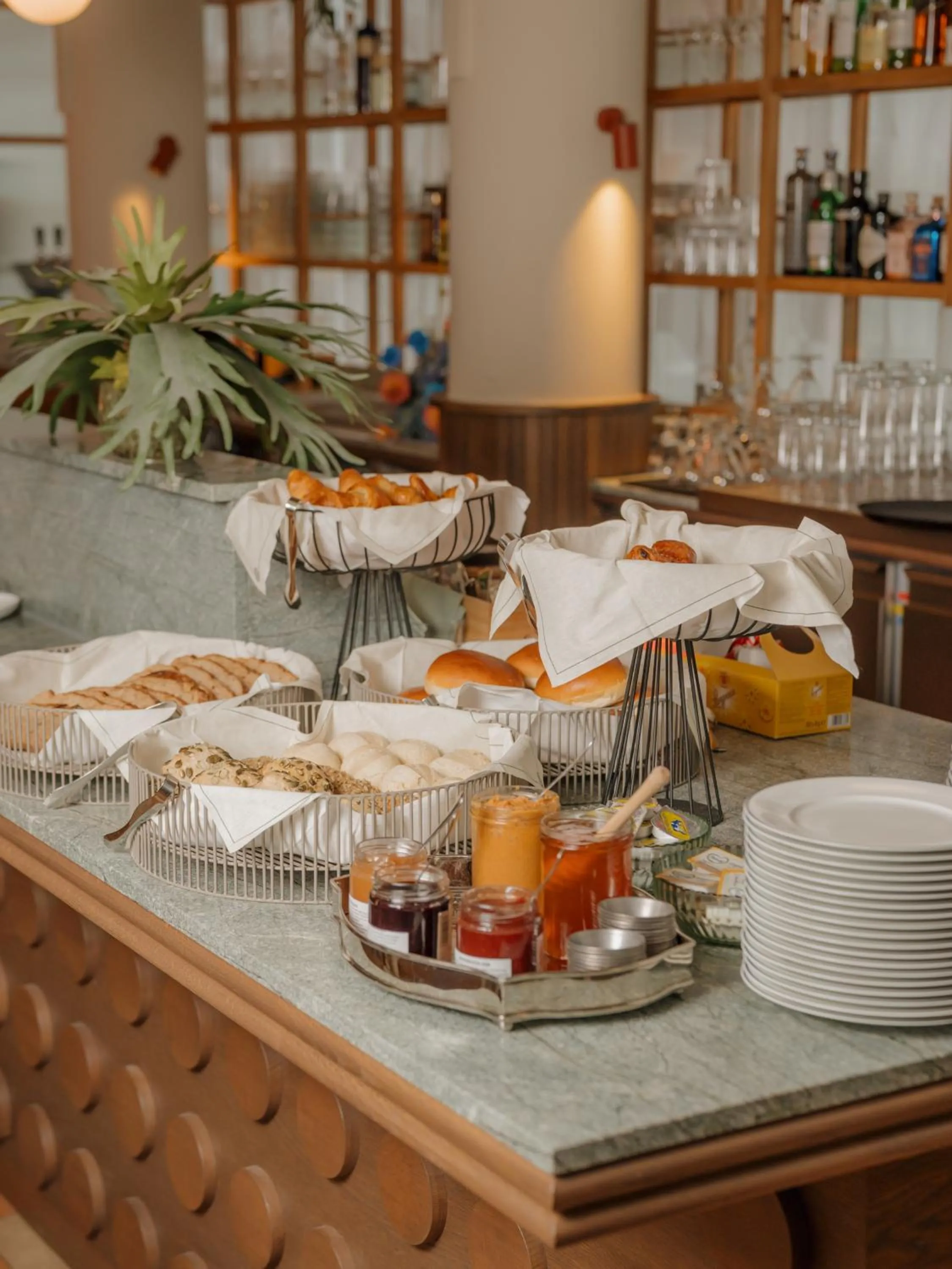 Breakfast in De Plesman Hotel The Hague