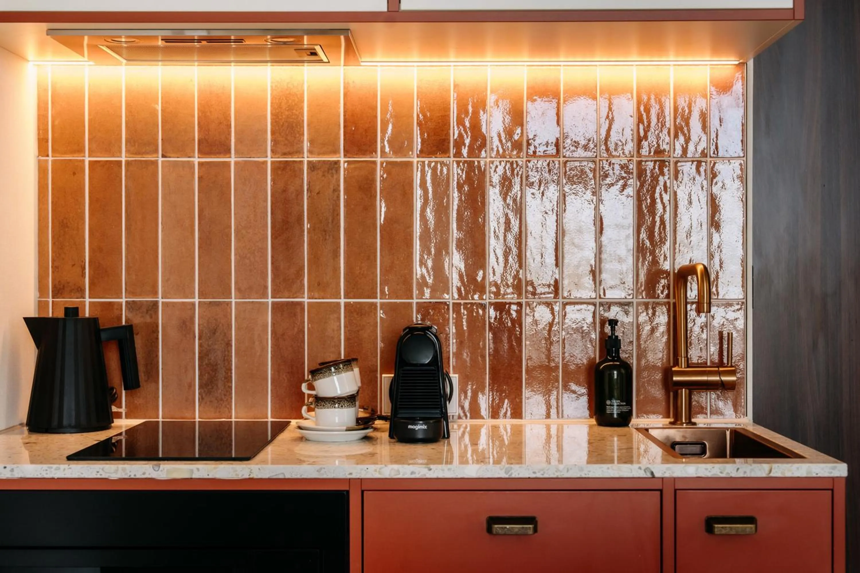 Kitchen or kitchenette in De Plesman Hotel The Hague