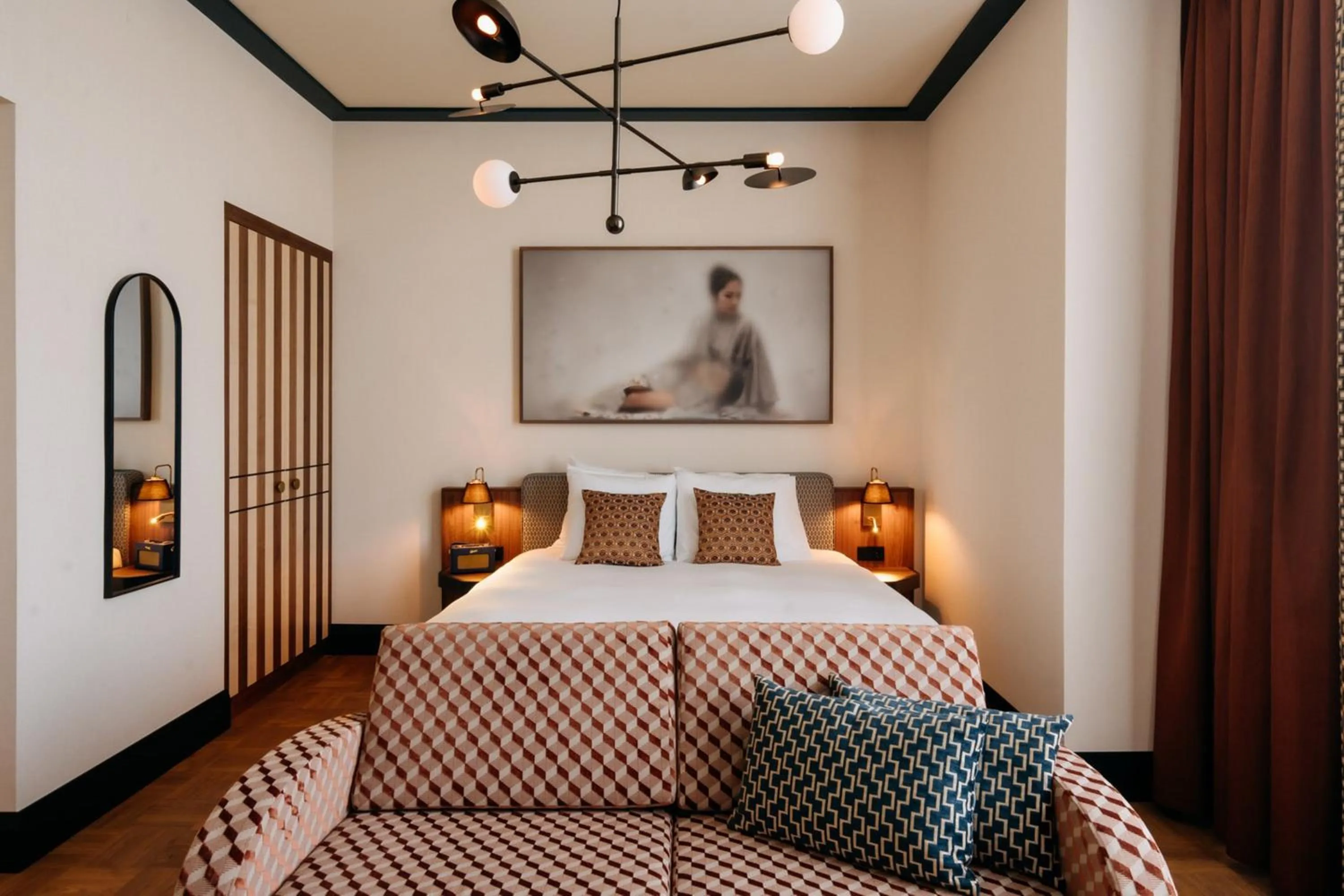 Photo of the whole room, Bed in De Plesman Hotel The Hague