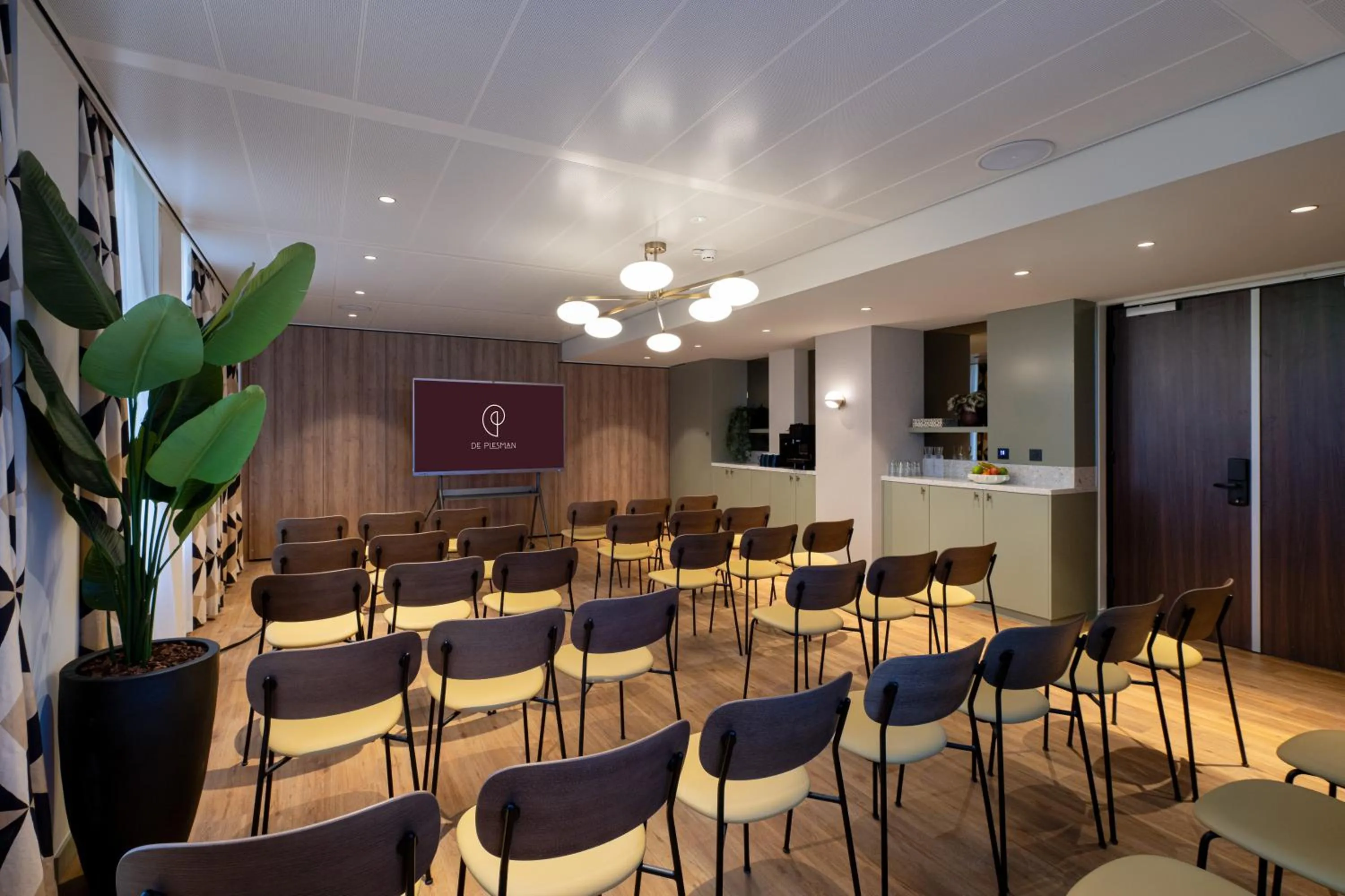 Meeting/conference room in De Plesman Hotel The Hague