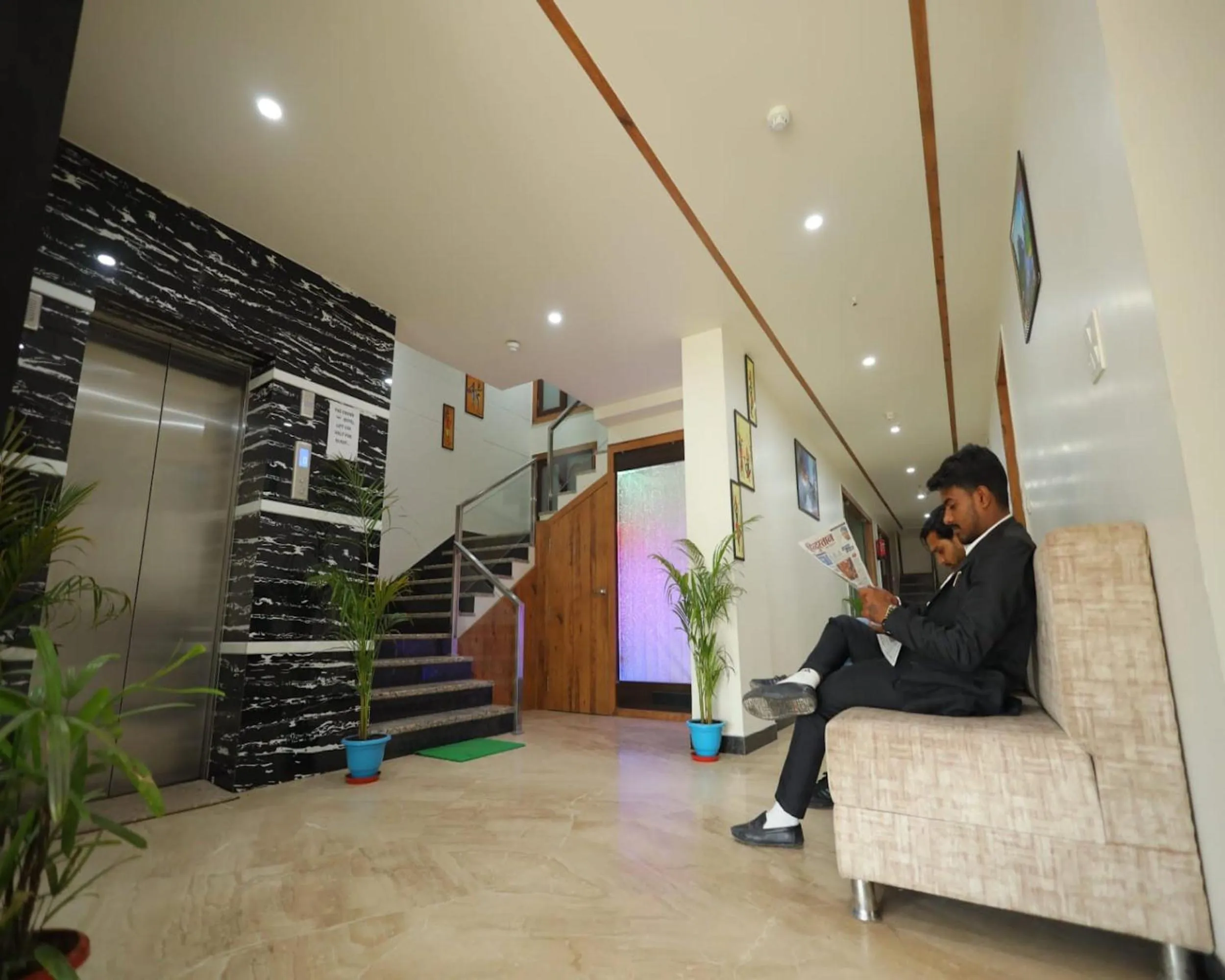 Lobby or reception in The Crown Hotel Agra near Taj Mahal & Restaurant