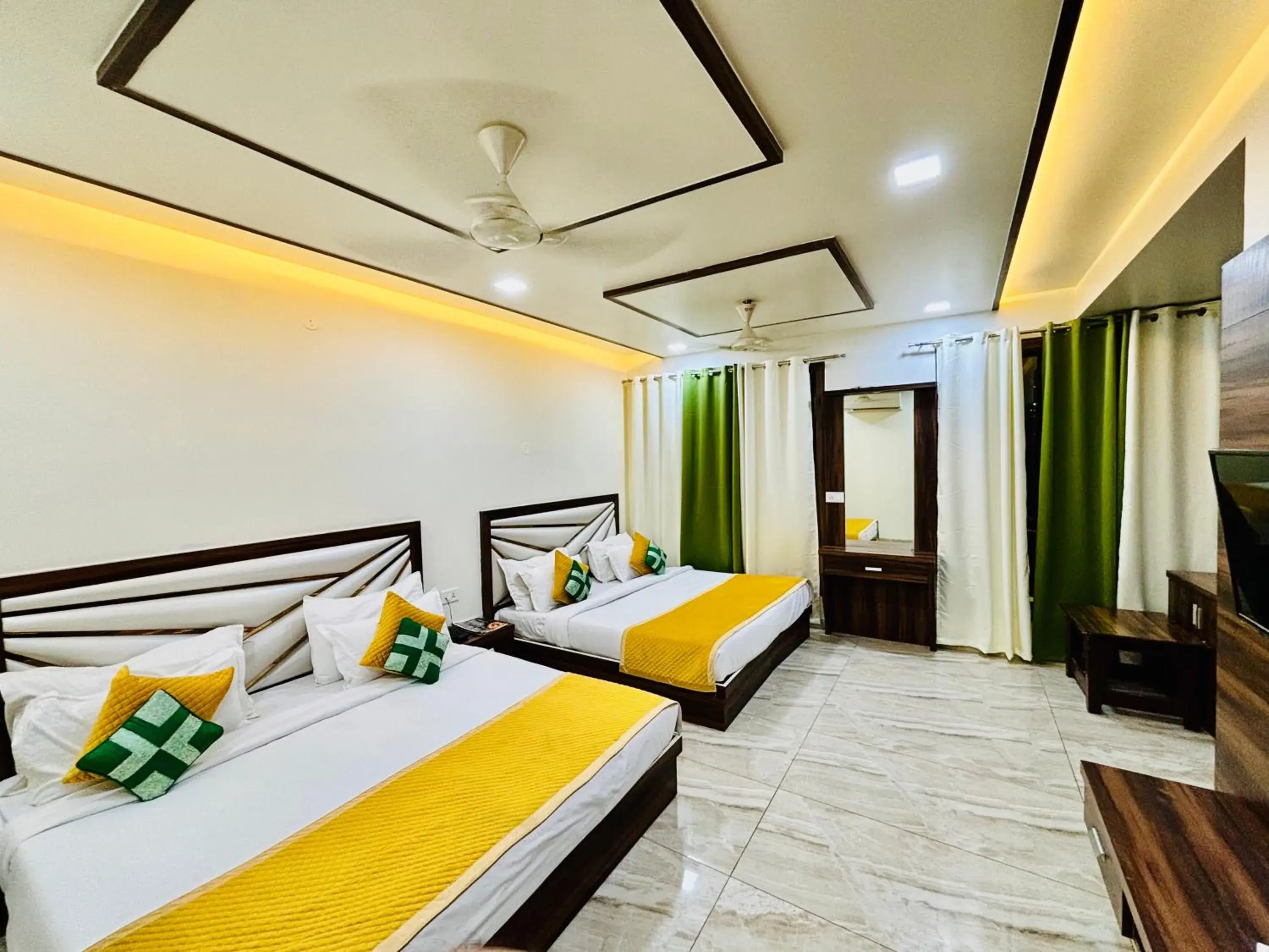 Family Room in The Crown Hotel Agra near Taj Mahal & Restaurant Family Room in The Crown Hotel Agra near Taj Mahal & Restaurant