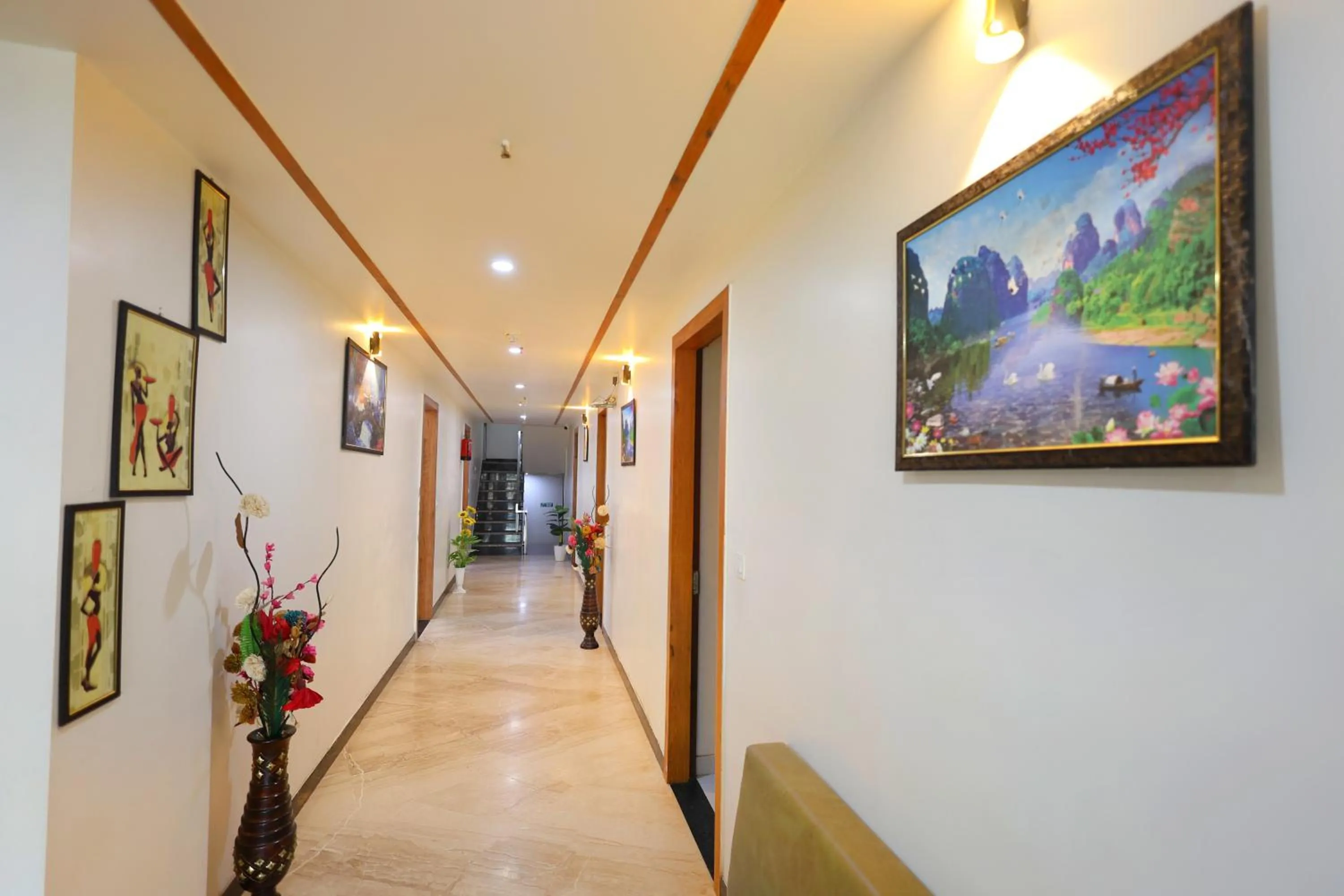 Lobby or reception in The Crown Hotel Agra near Taj Mahal & Restaurant