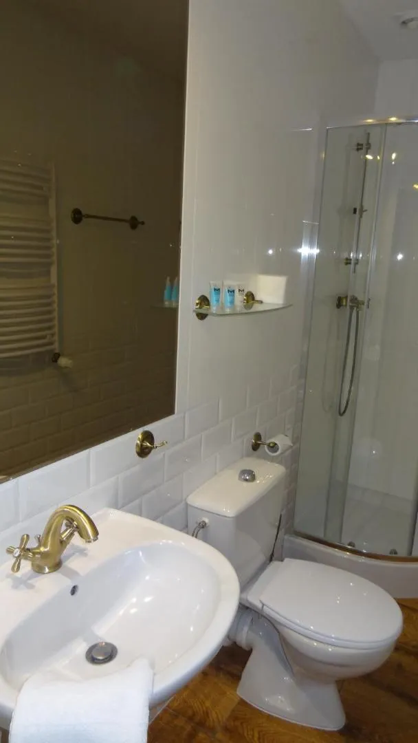 Bathroom in Dworek Szwajcaria