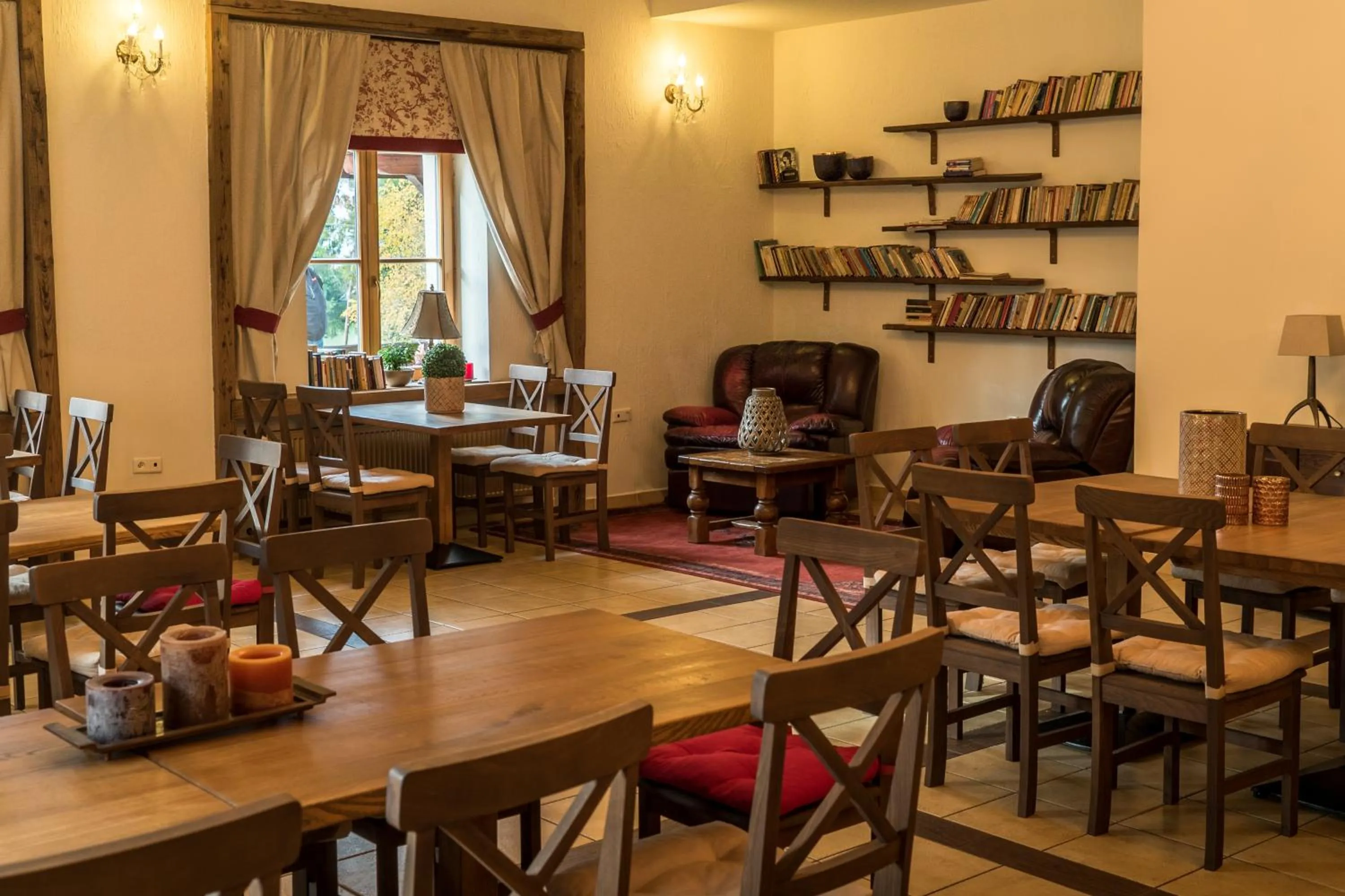 Restaurant/places to eat in Dworek Szwajcaria