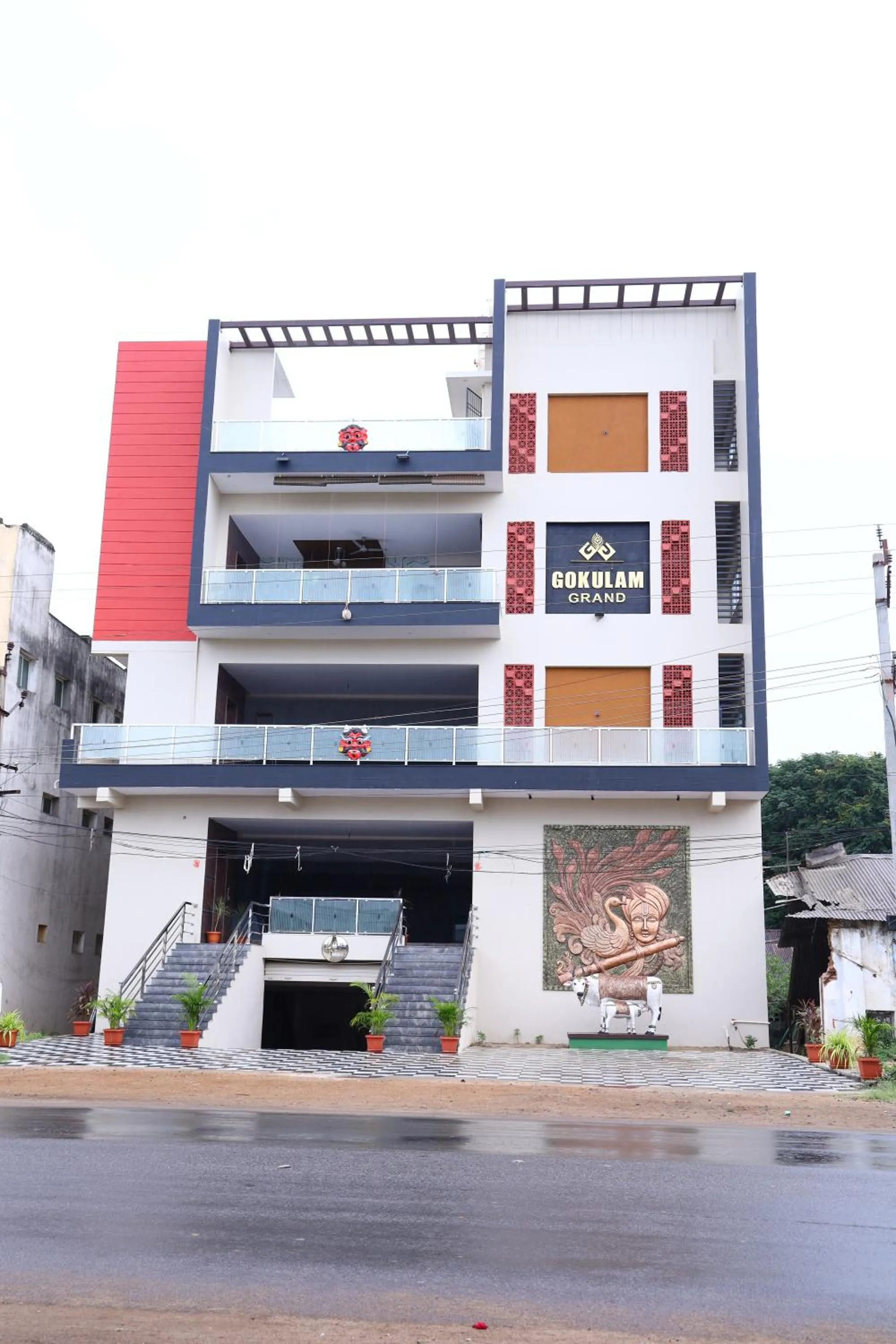 Property building in Gokulam Grand