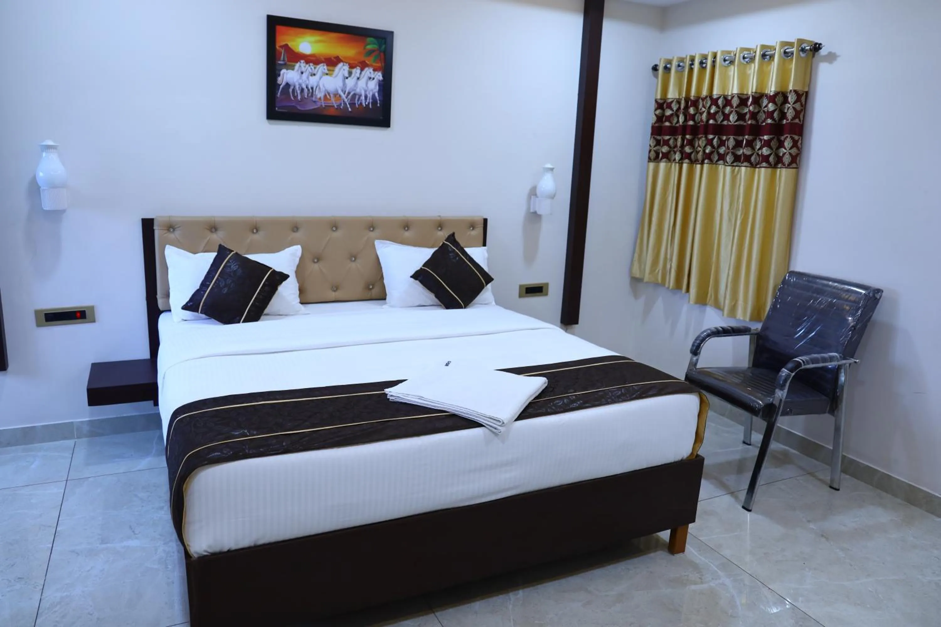 Property building, Bed in Gokulam Grand