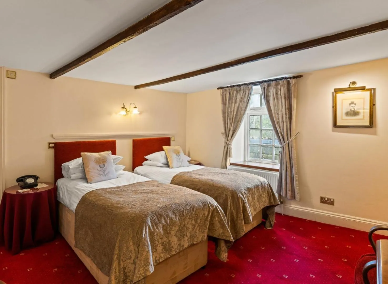 Bed in Two Bridges Hotel