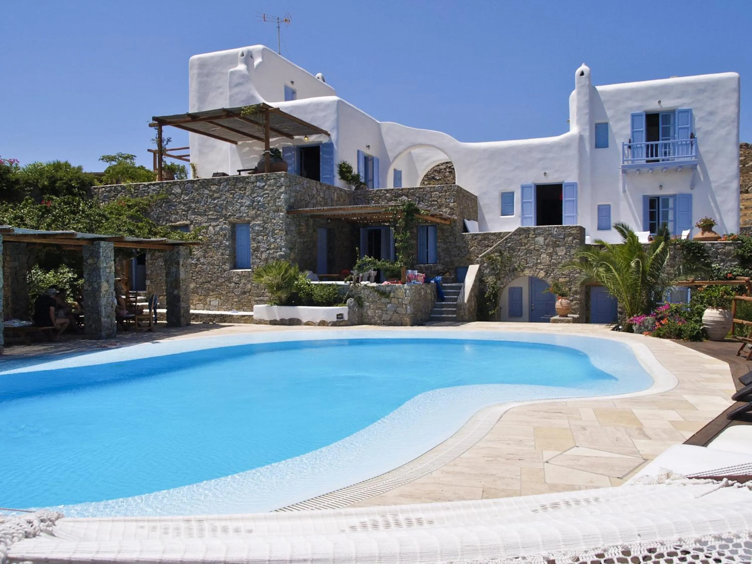 Swimming pool in Nama Villas