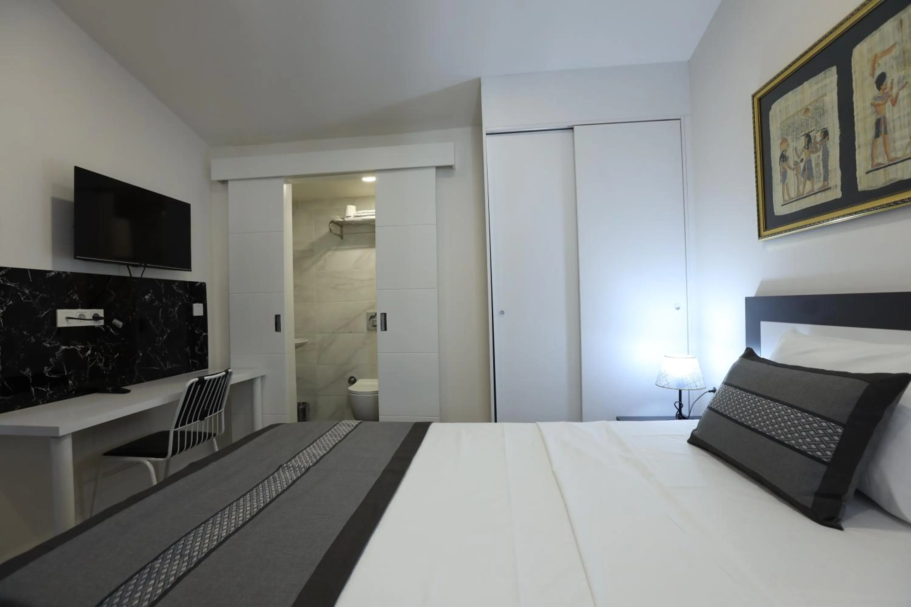 TV and multimedia, Bed in Askadar Çatı Otel