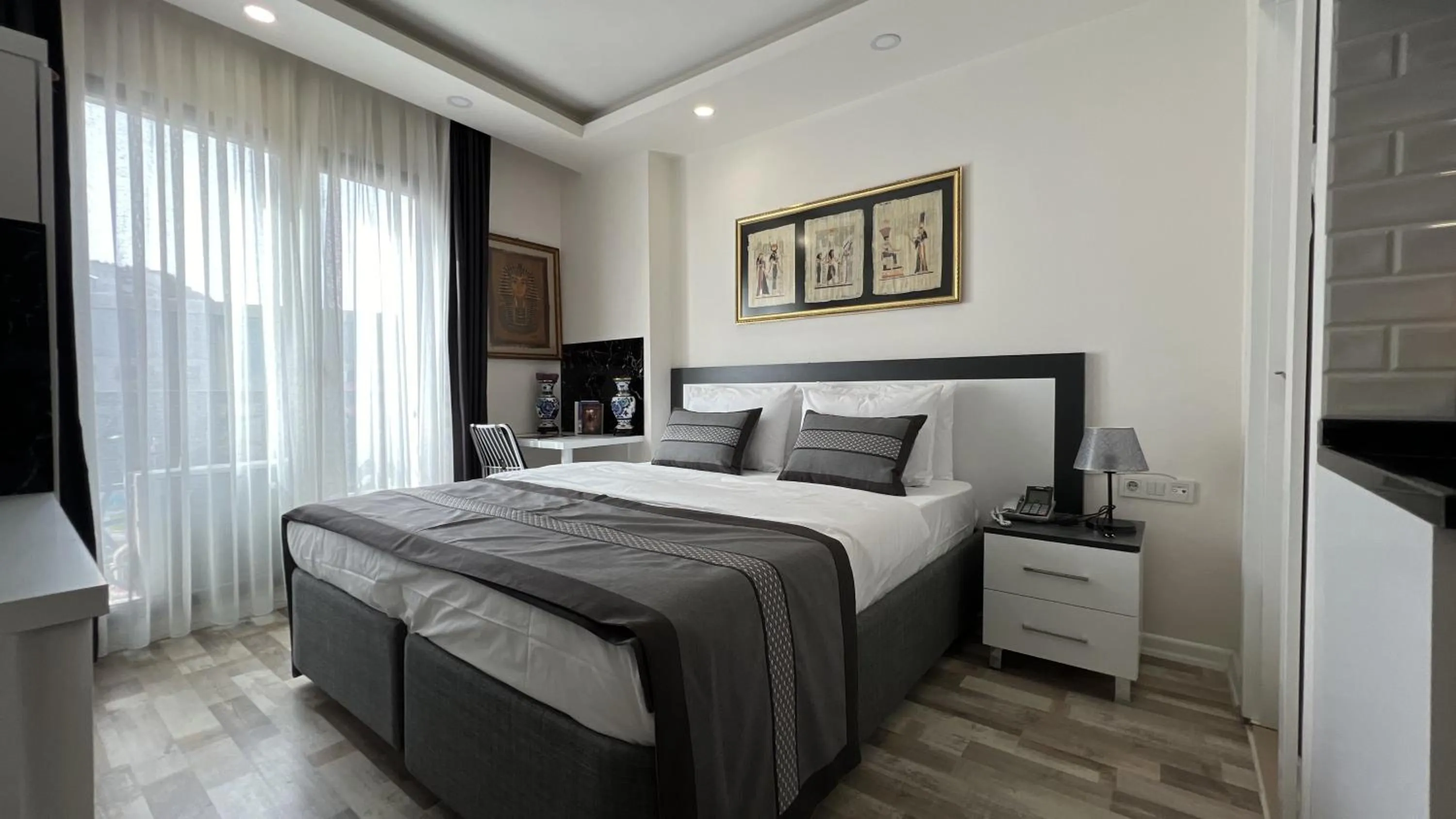 Toilet, Bed in Askadar Çatı Otel