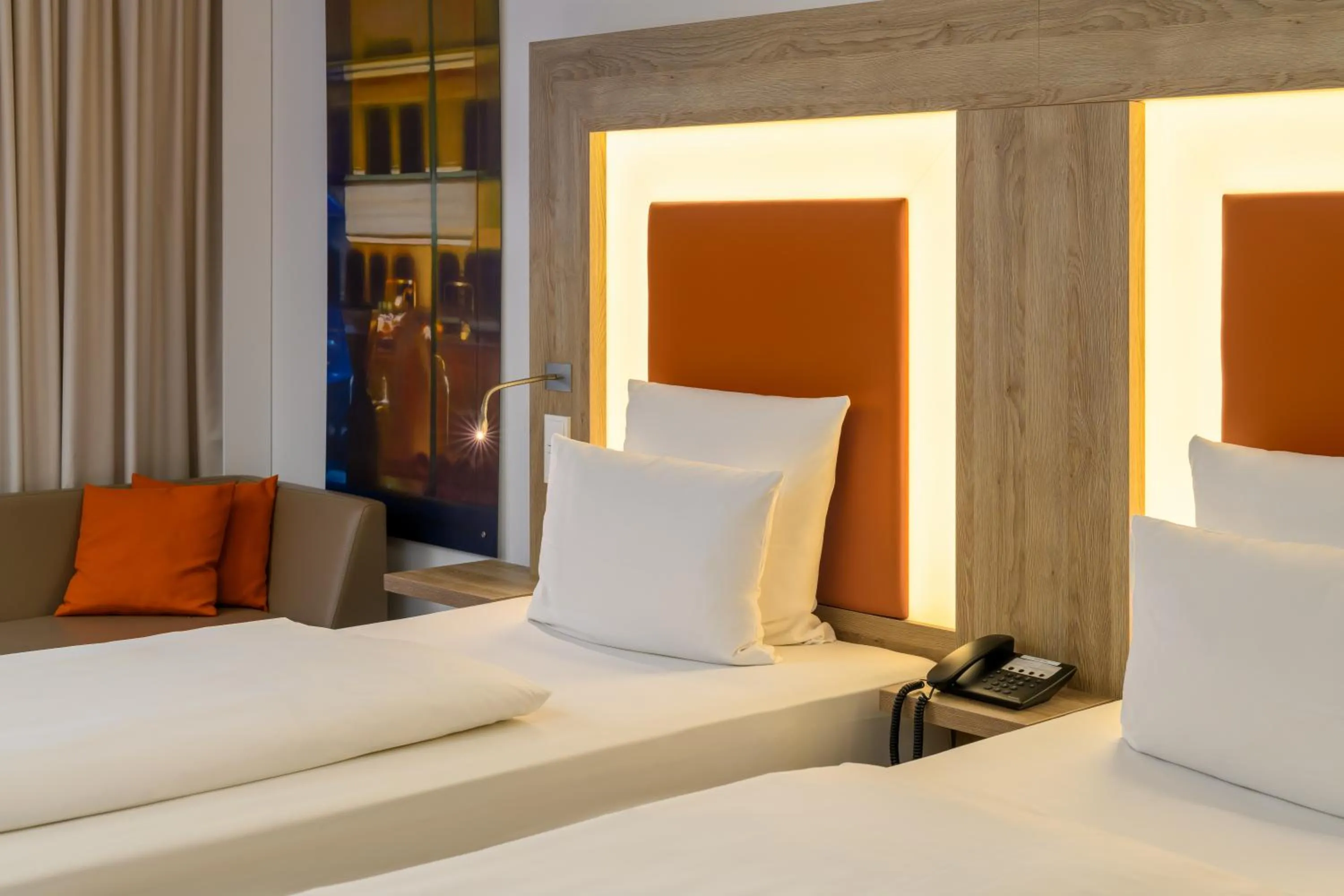 Bed in Novotel Nürnberg Centre Ville