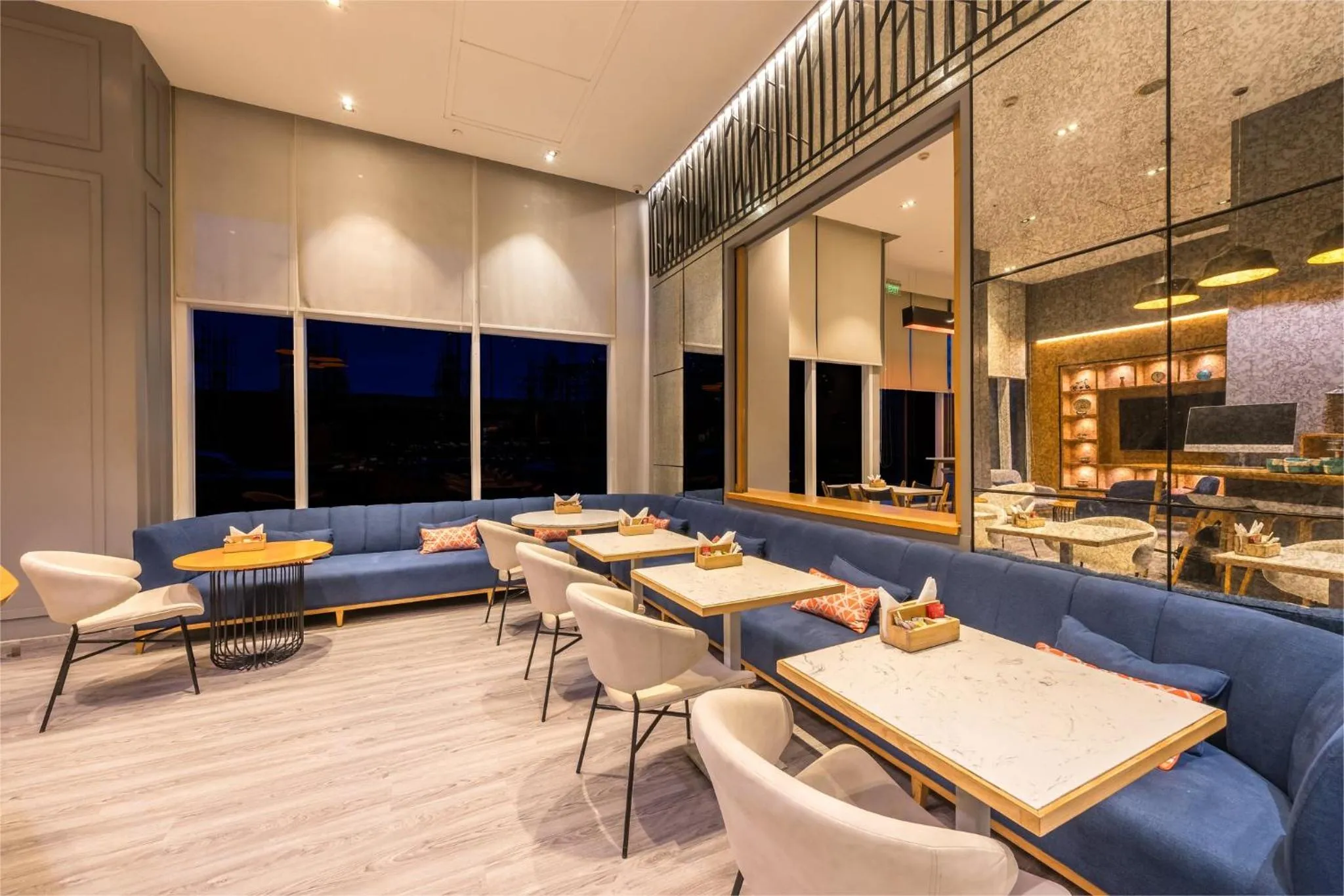 Property building in Holiday Inn Express Gurugram Sector 50 by IHG