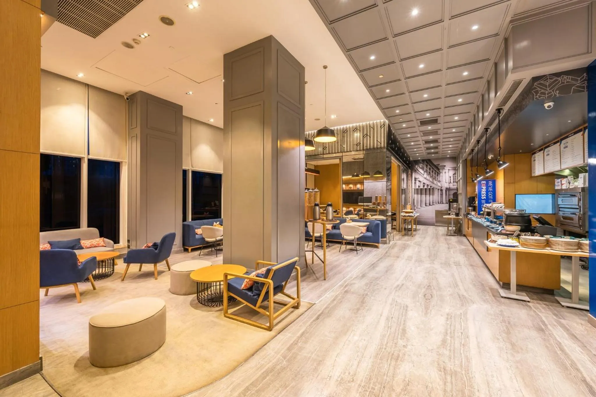 Property building in Holiday Inn Express Gurugram Sector 50 by IHG